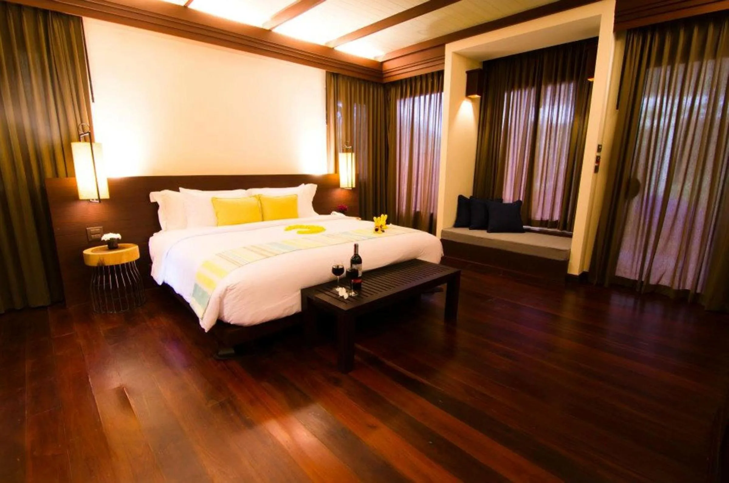 Bed in Chantaramas Beach Resort Koh Phangan