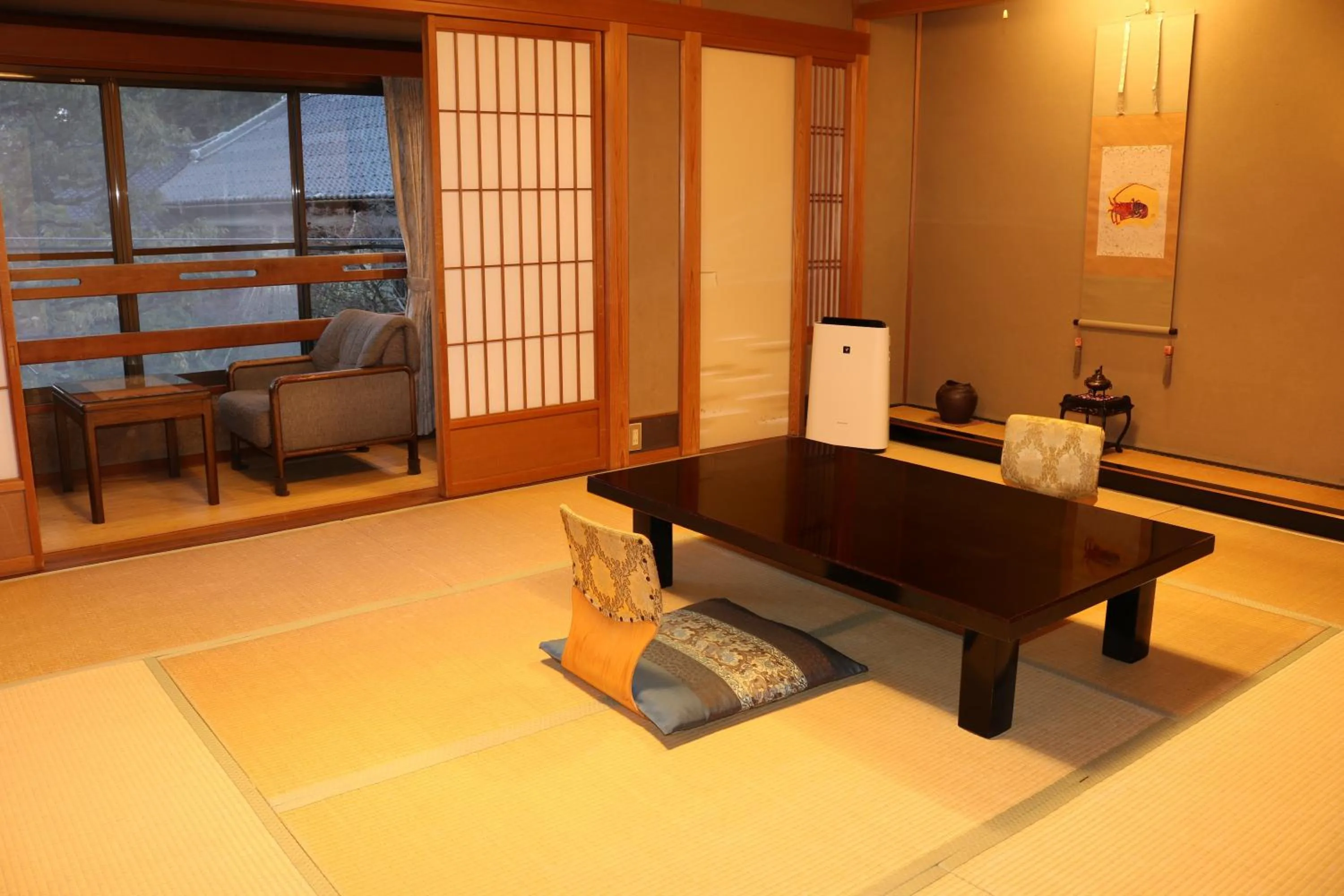 Photo of the whole room in Tsutaya Ryokan