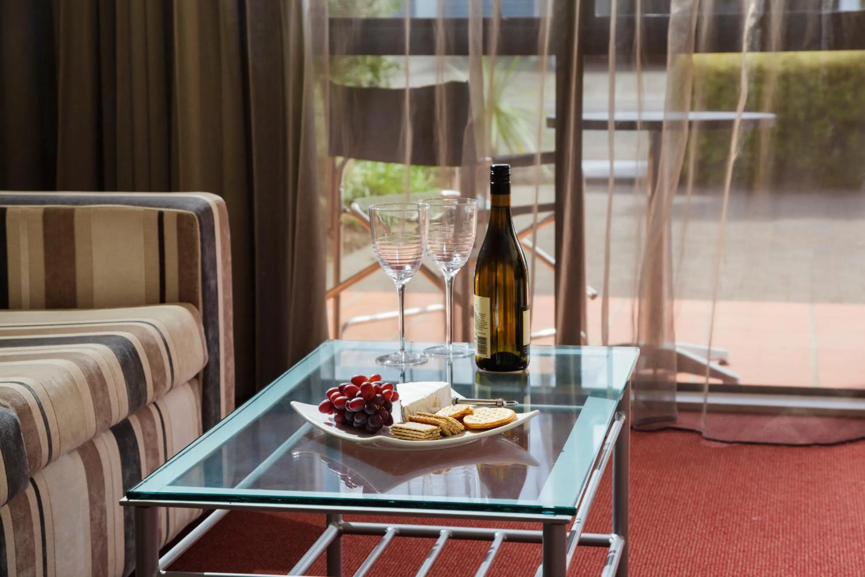 Photo of the whole room in Fairley Motor Lodge