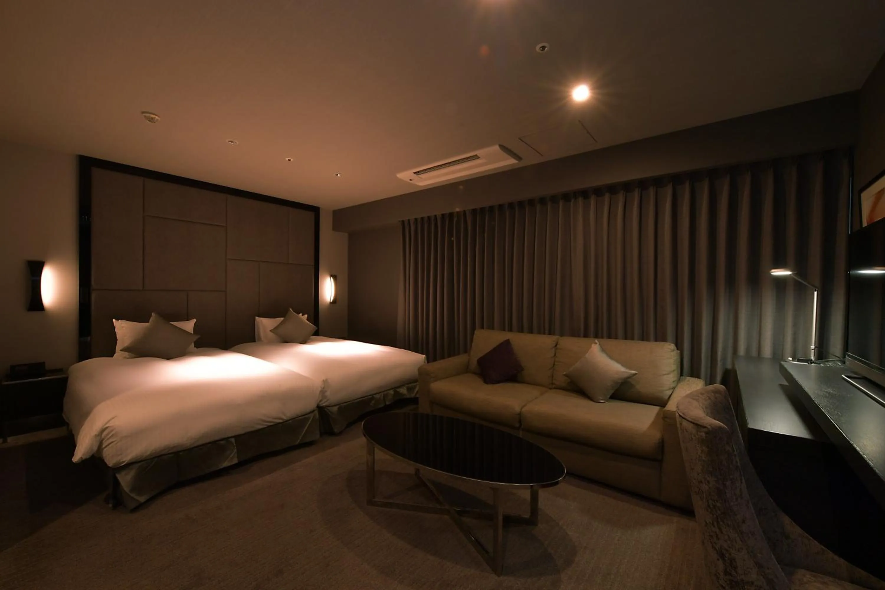 Photo of the whole room, Bed in Hotel Trusty Nagoya Shirakawa