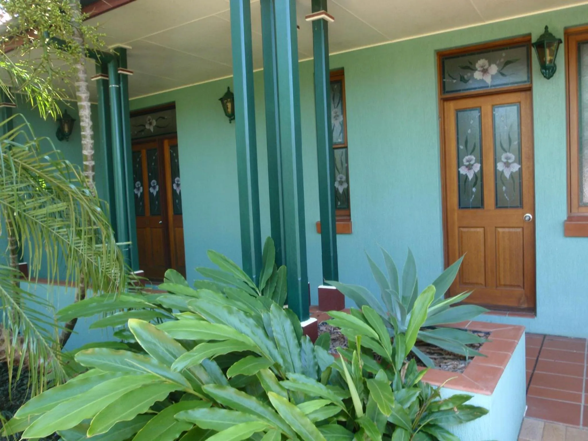 Facade/entrance in McNevins Logan Park Motel