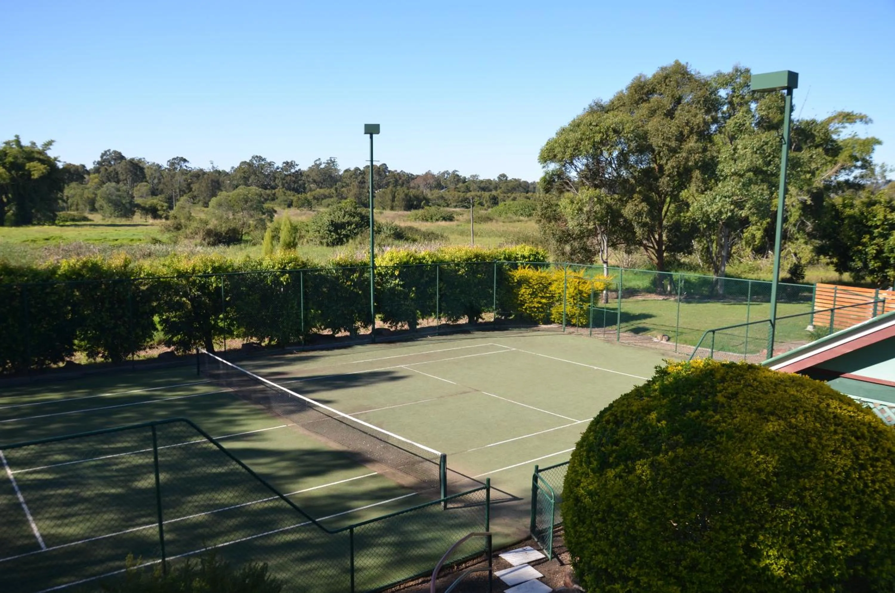 Day in McNevins Logan Park Motel