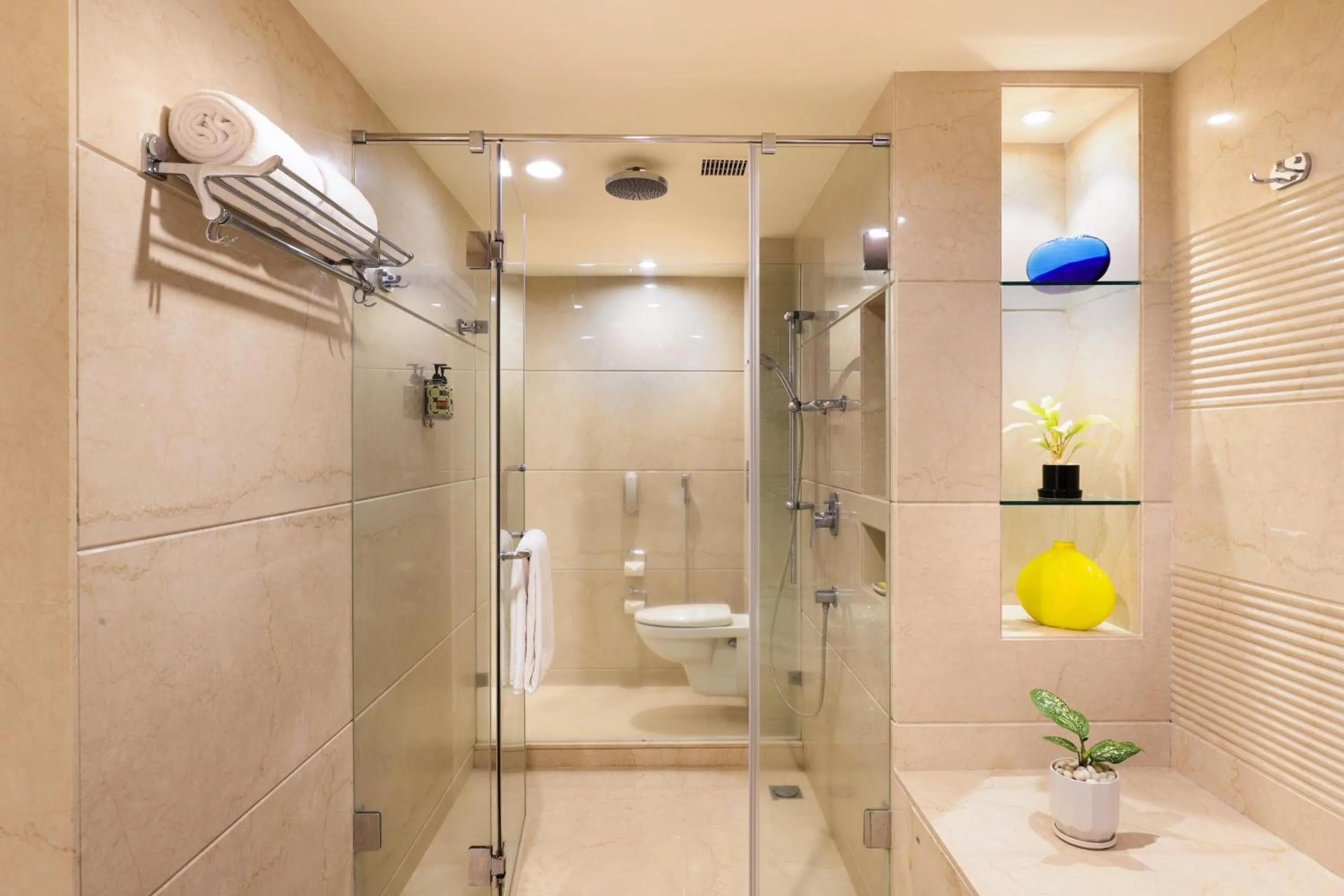 Lemon Tree Premier, Ulsoor Lake, Bengaluru