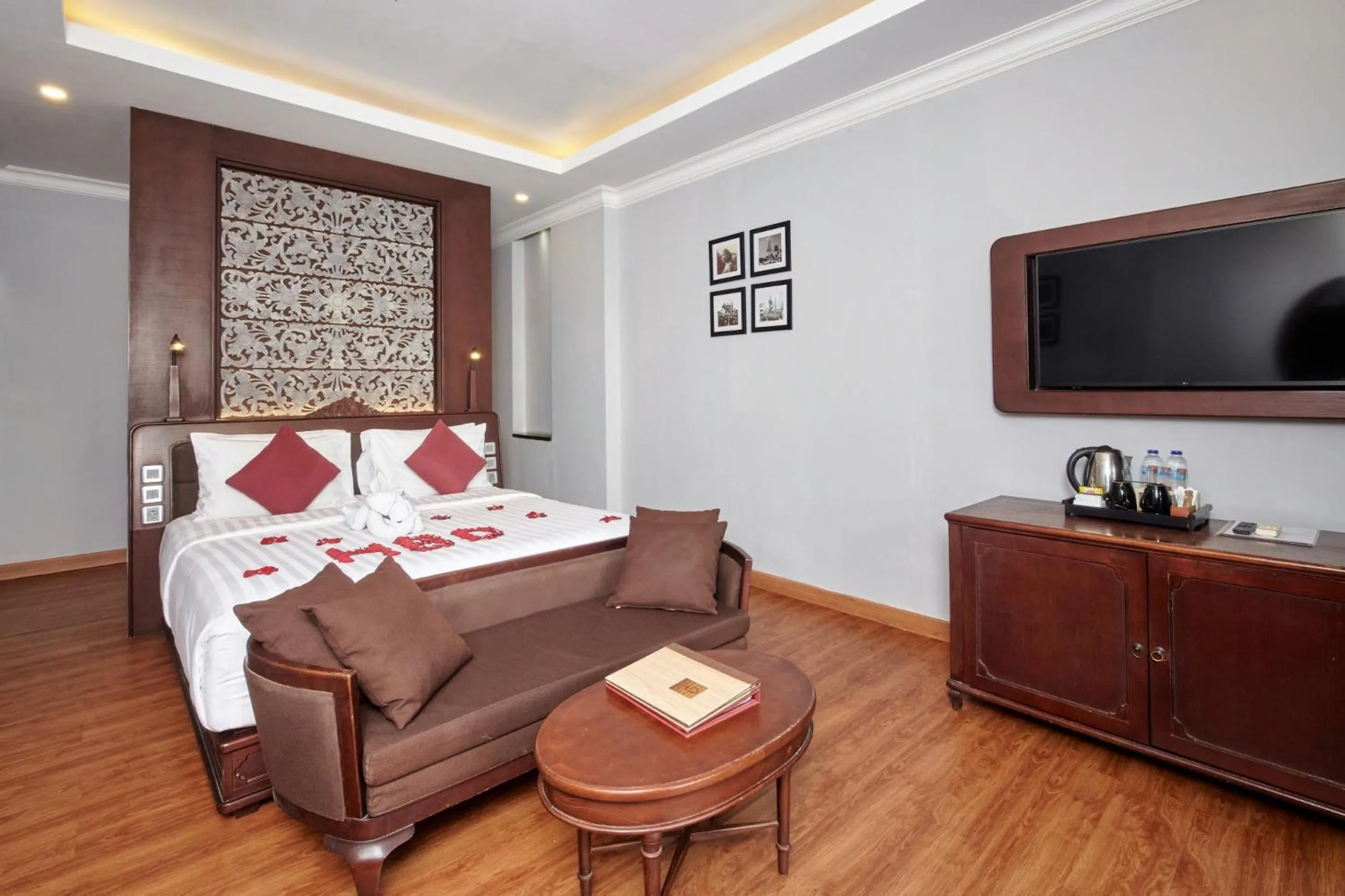 Decorative detail, Bed in The Lokha Legian Resort & Spa