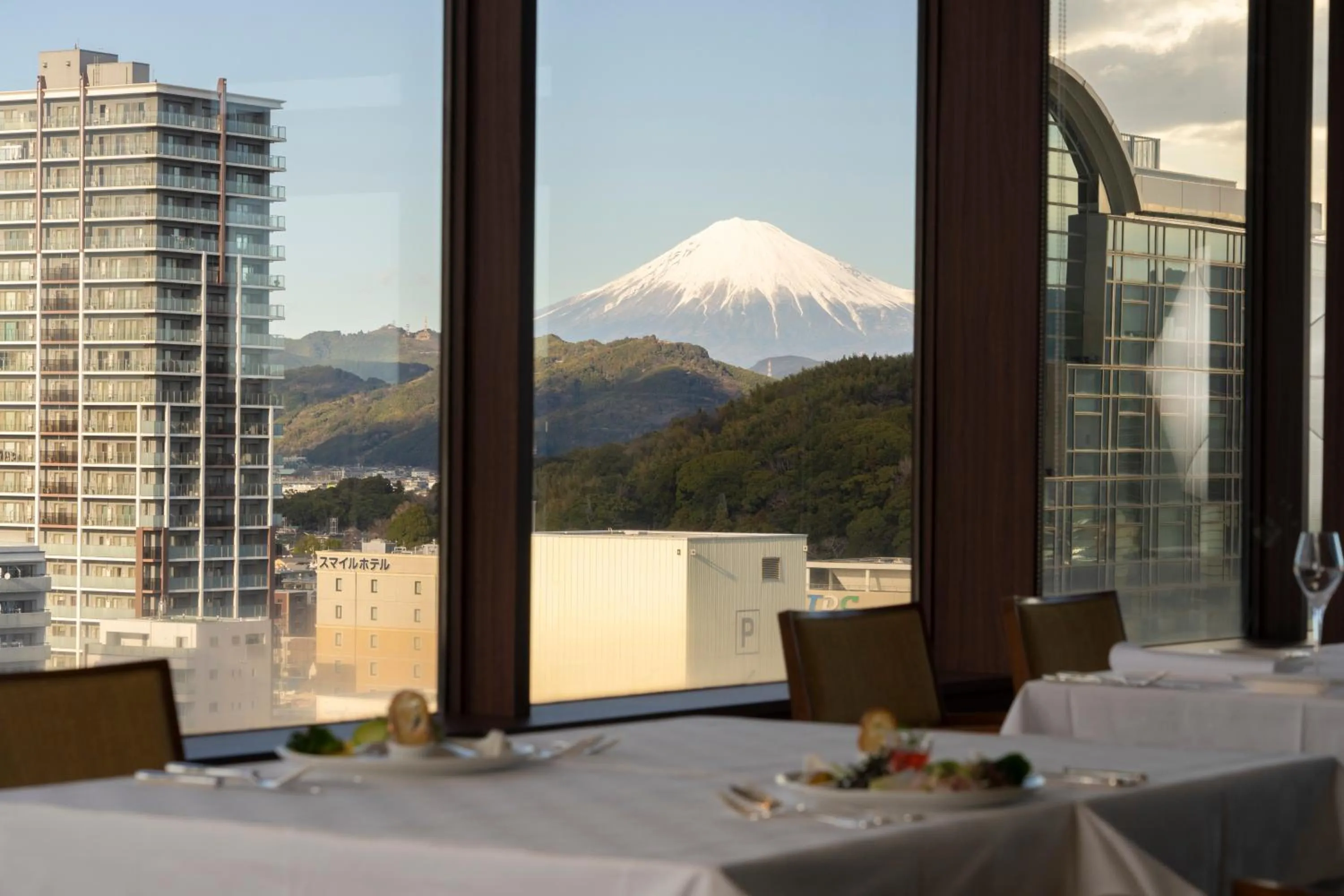 Restaurant/places to eat in Hotel Associa Shizuoka