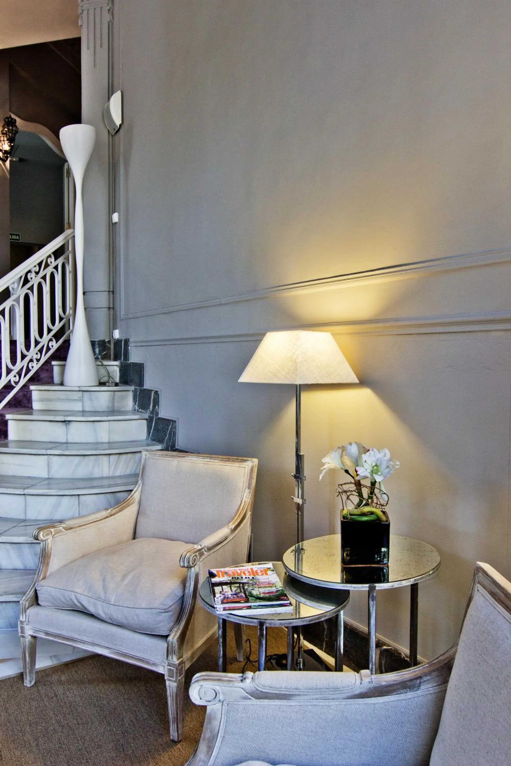 Lobby or reception in Petit Palace Savoy Alfonso XII