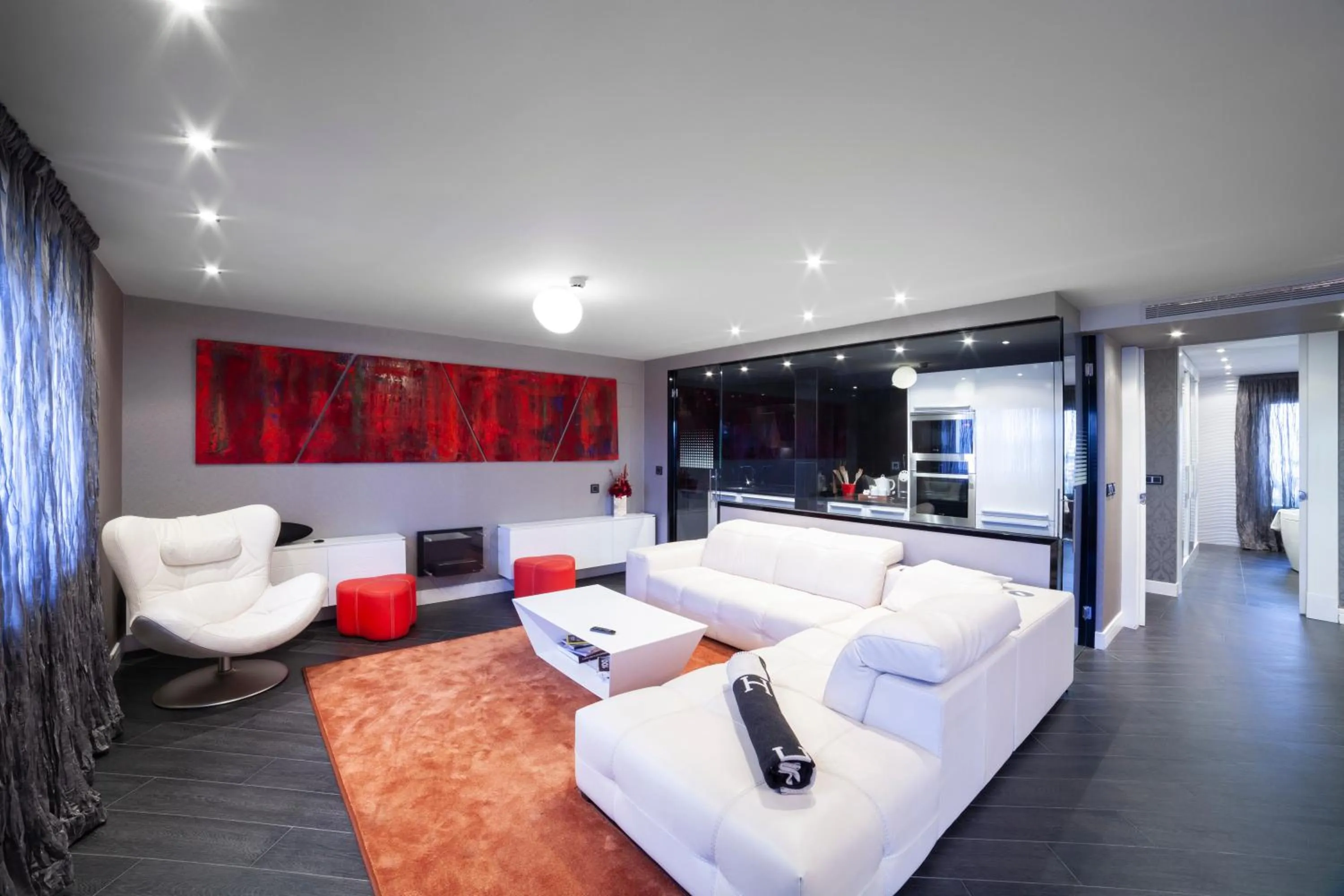 Living room in Petit Palace Savoy Alfonso XII