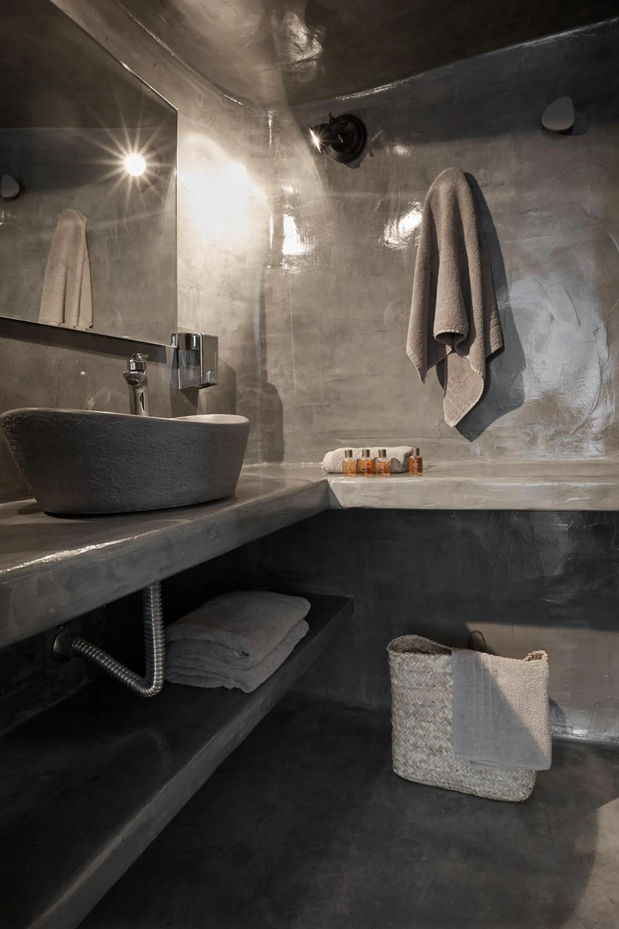 Shower in Virginia's Cave Villas