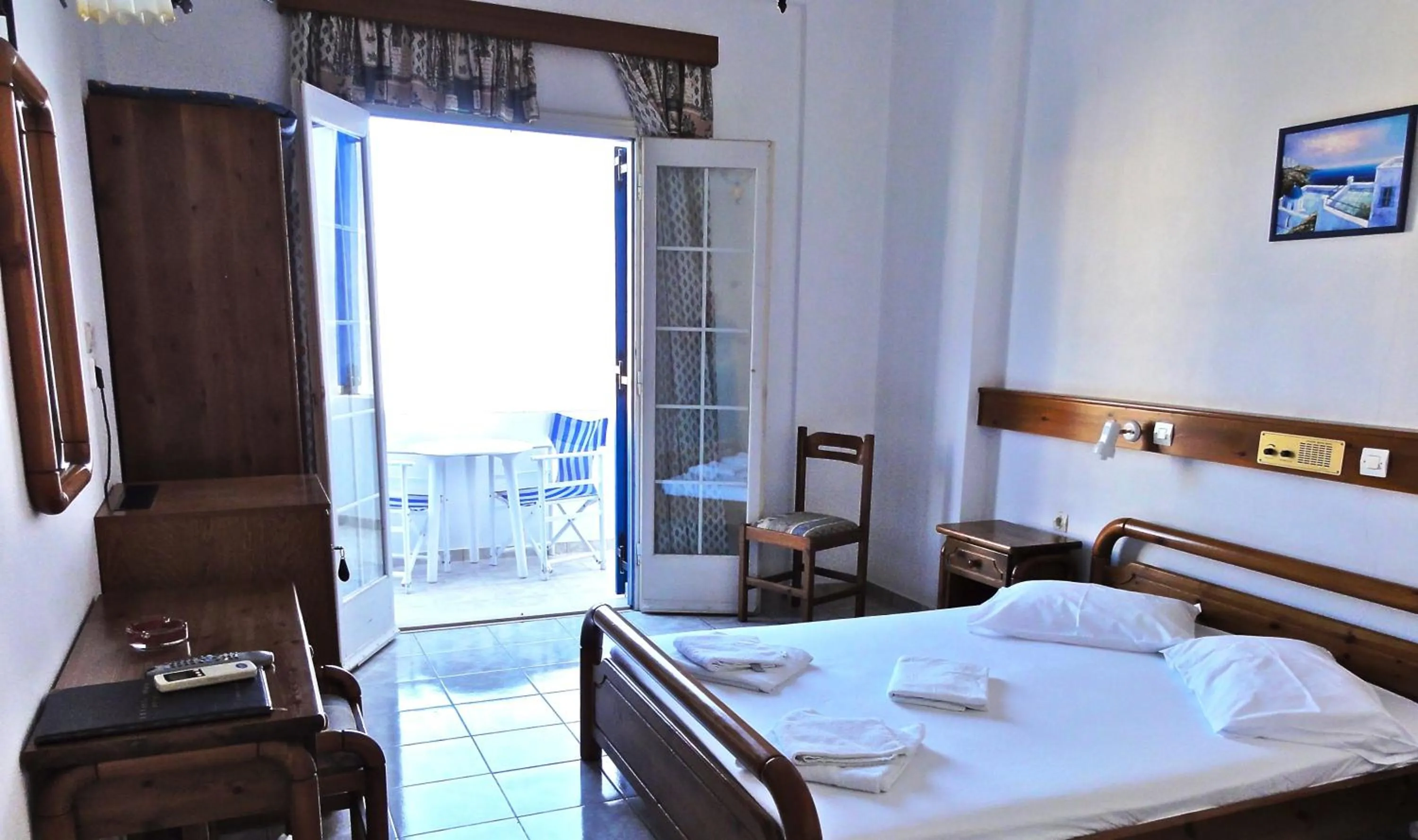 Photo of the whole room, Bed in Levante Beach Hotel