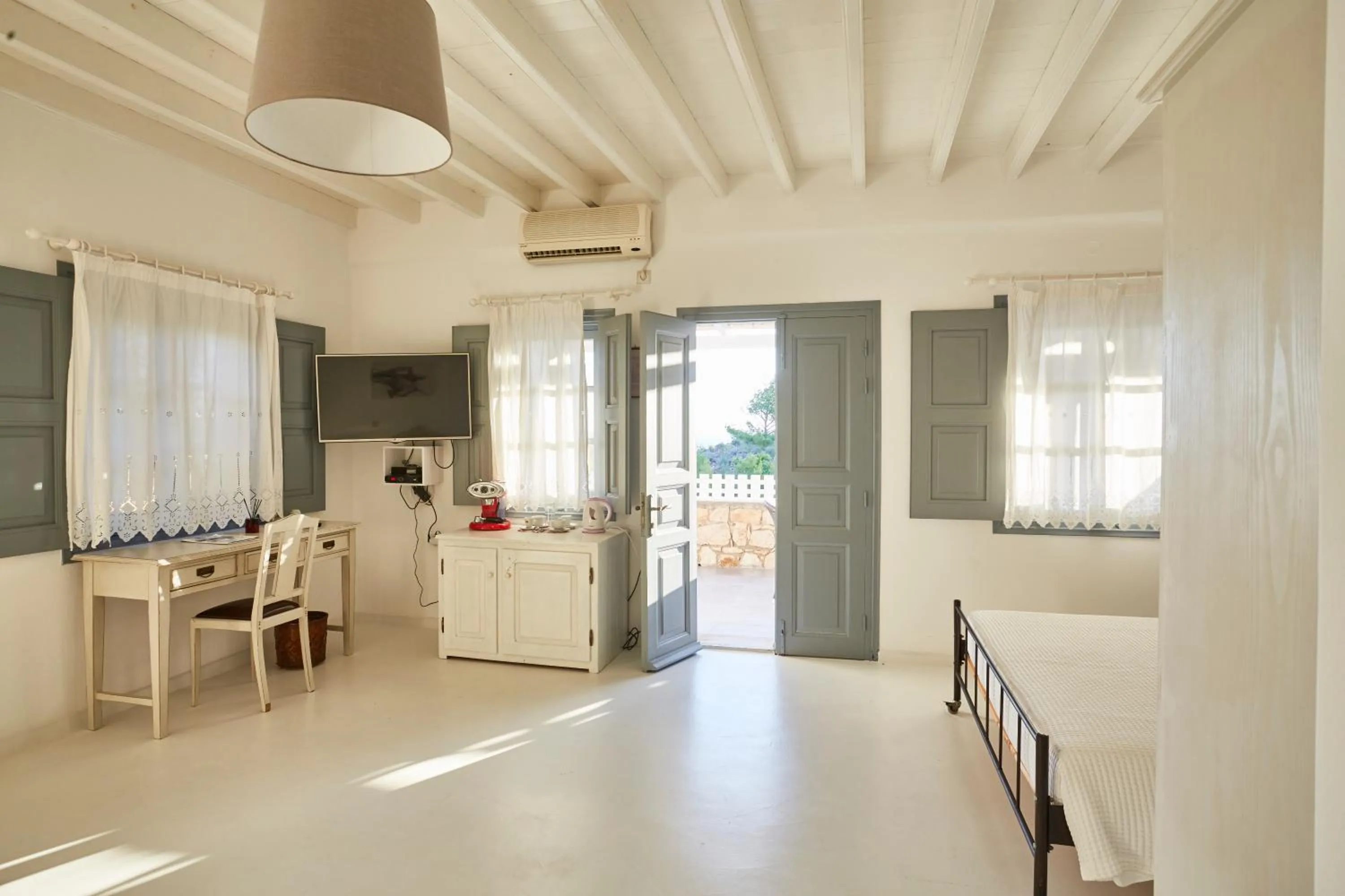 Bed in 9 Muses Exclusive Apartments