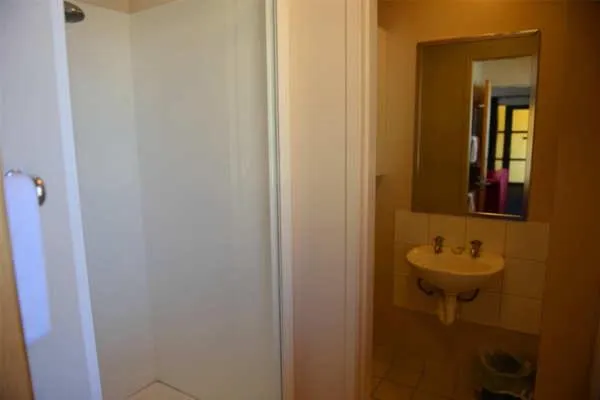 Victoria Court Motor Lodge - Free Parking