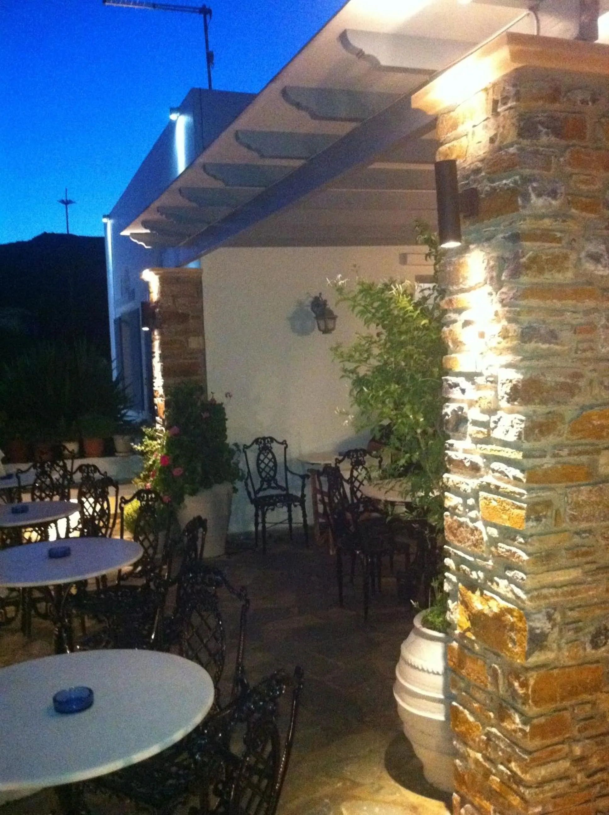 Restaurant/places to eat in Kionia Galini Bangalows