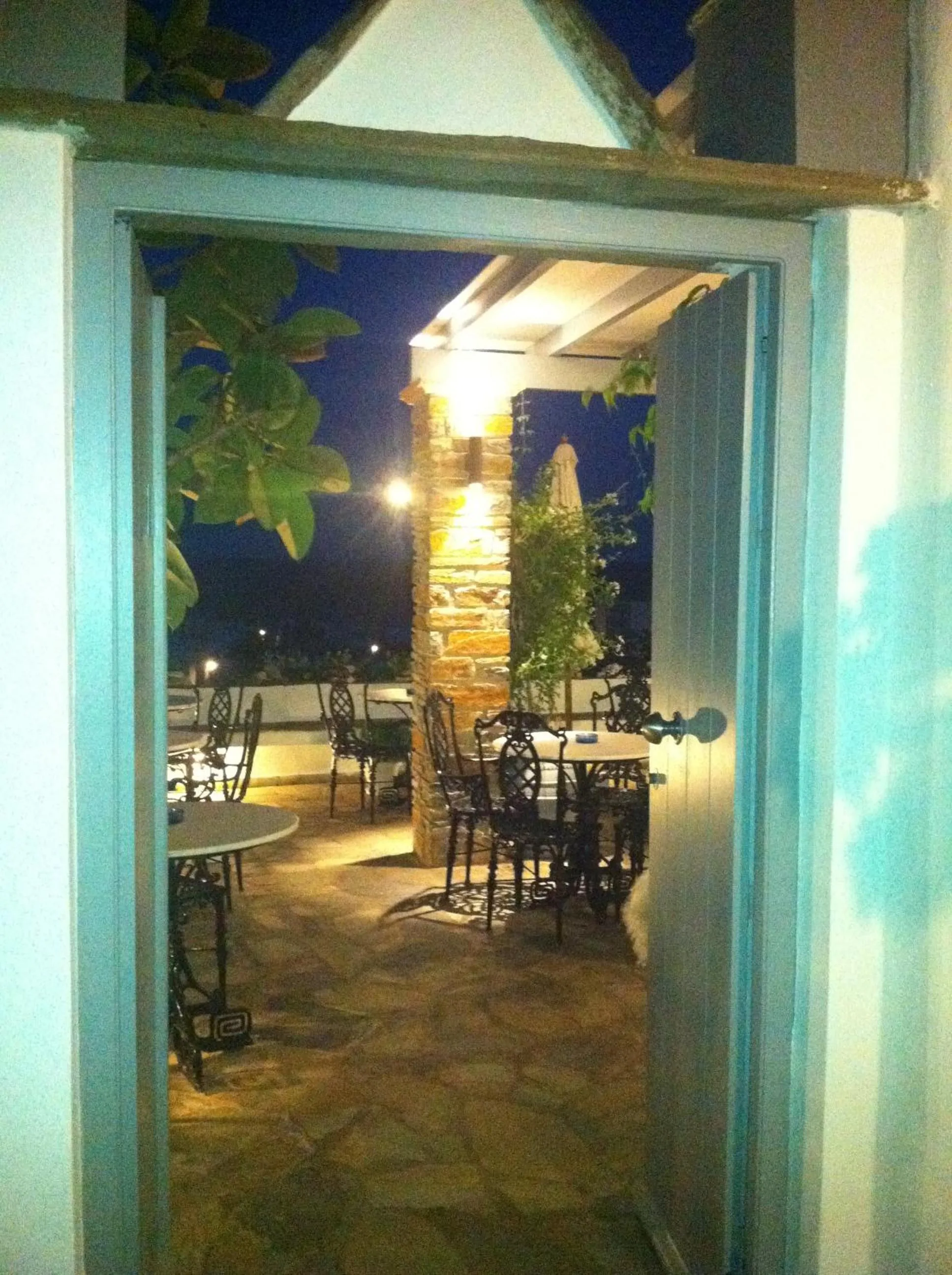 Restaurant/places to eat in Kionia Galini Bangalows