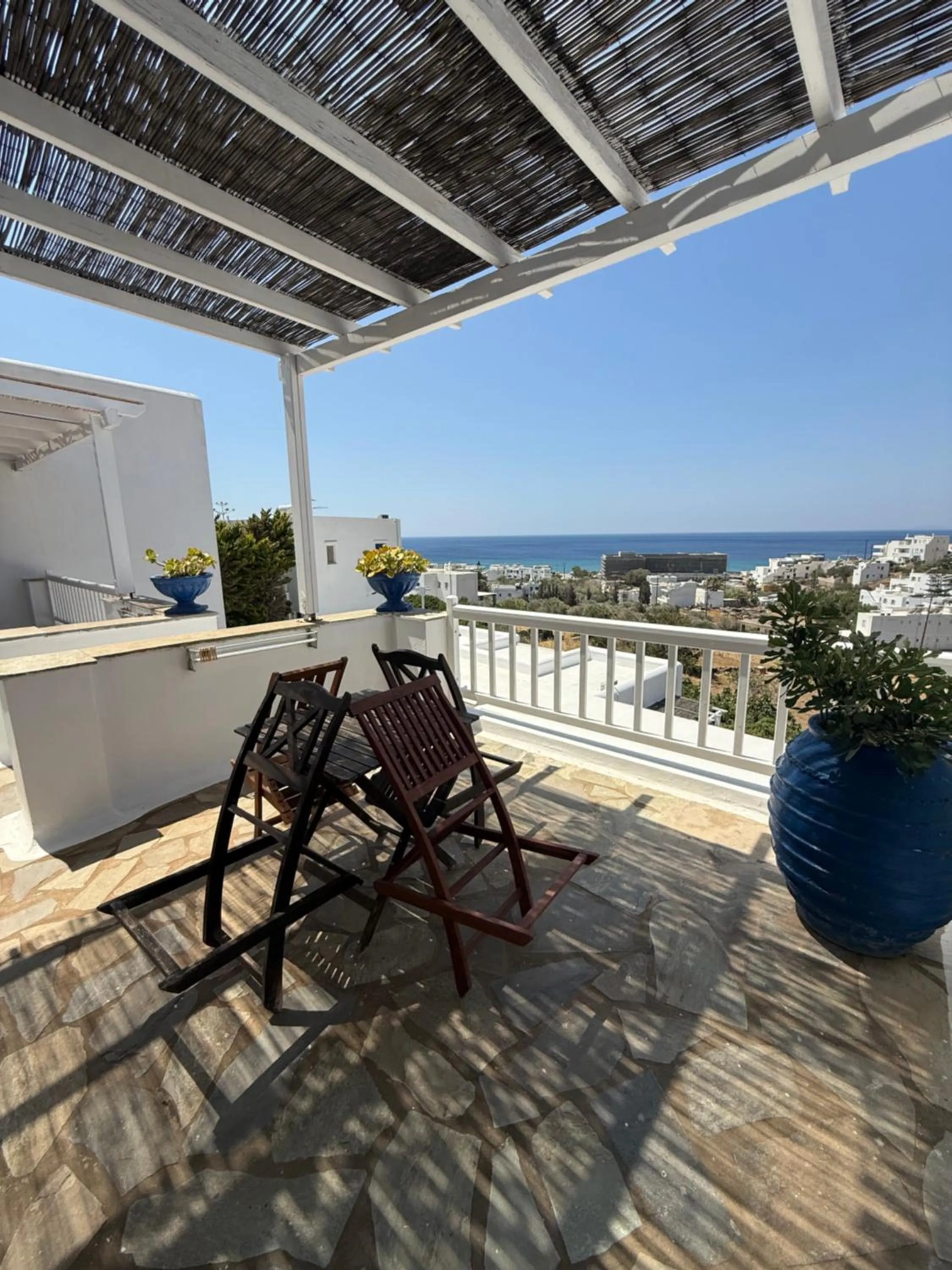 Kionia Galini Bangalows