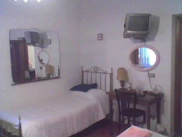 Bed in Bed&Breakfast Giardino Agritourist