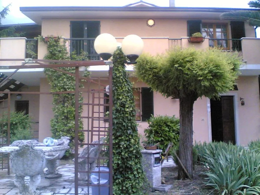 Bed&Breakfast Giardino Agritourist