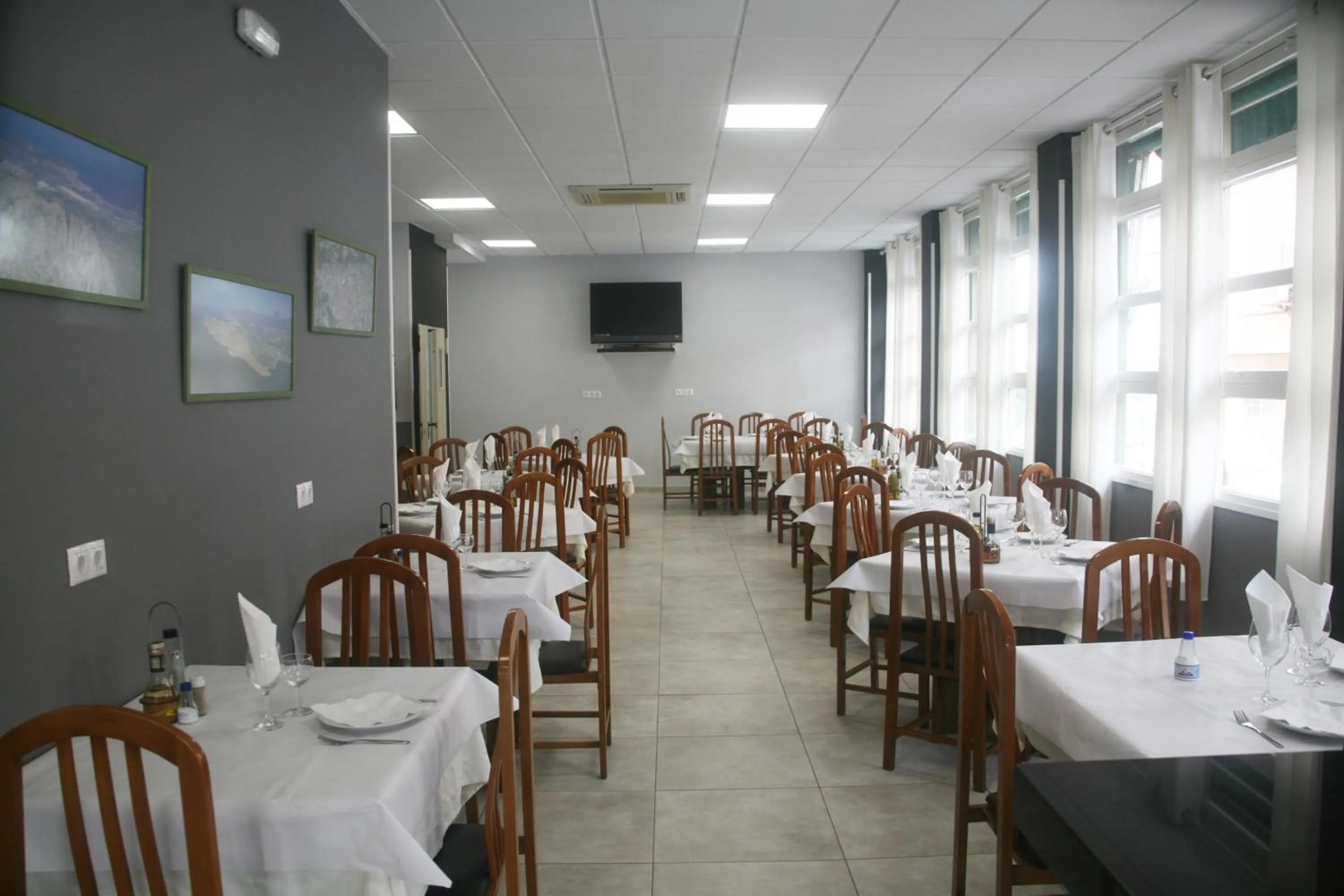 Restaurant/places to eat in Hostal El Altet