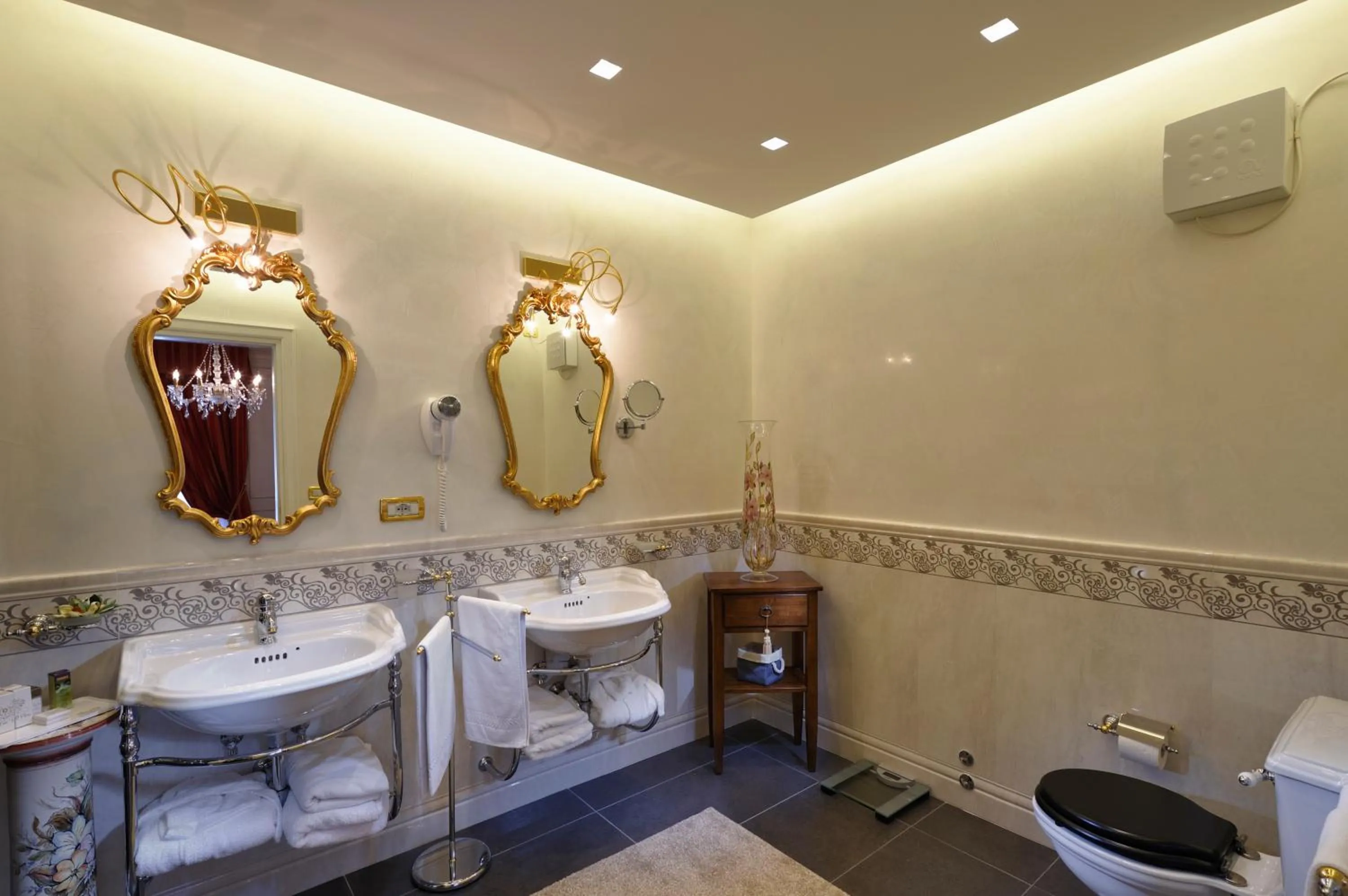 Toilet in Hotel Ca' D'Oro Tre Stelle Superior Adults only