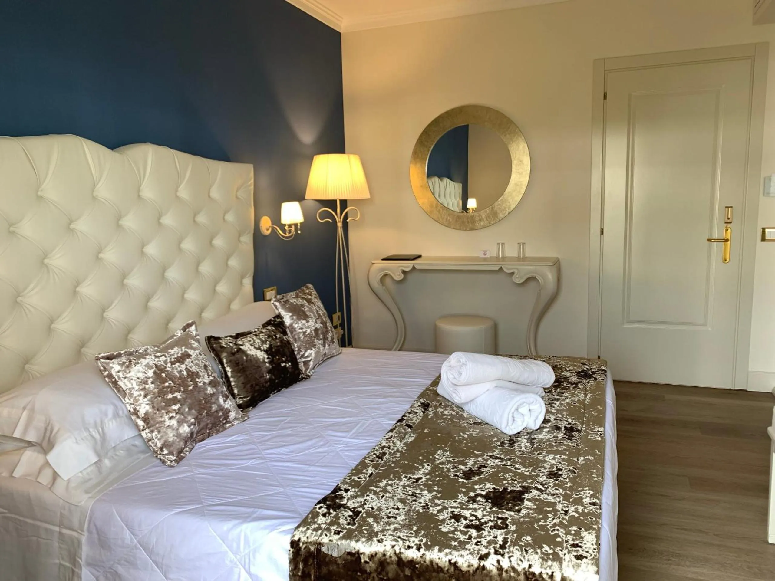 Bedroom, Bed in Hotel Ca' D'Oro Tre Stelle Superior Adults only