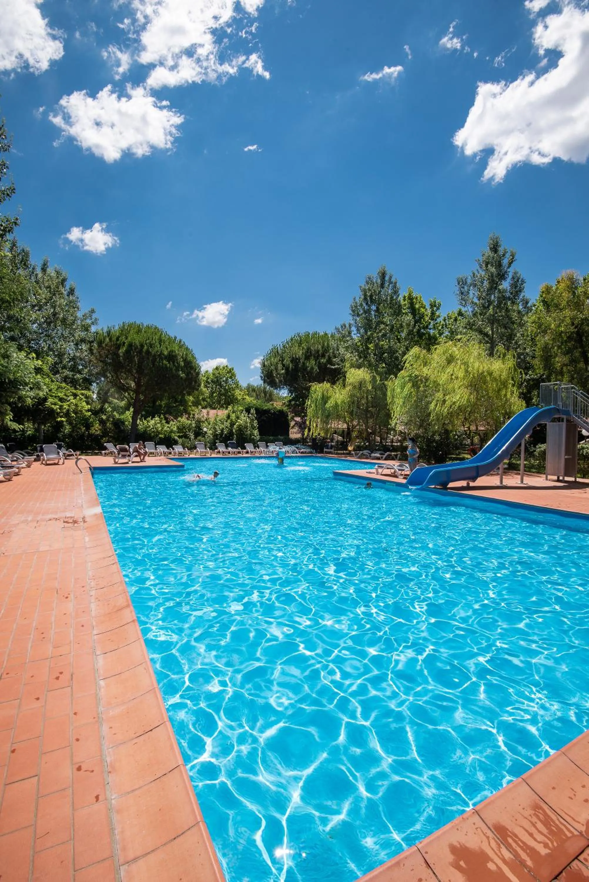 Swimming pool in Ghiacci Vecchi Residence