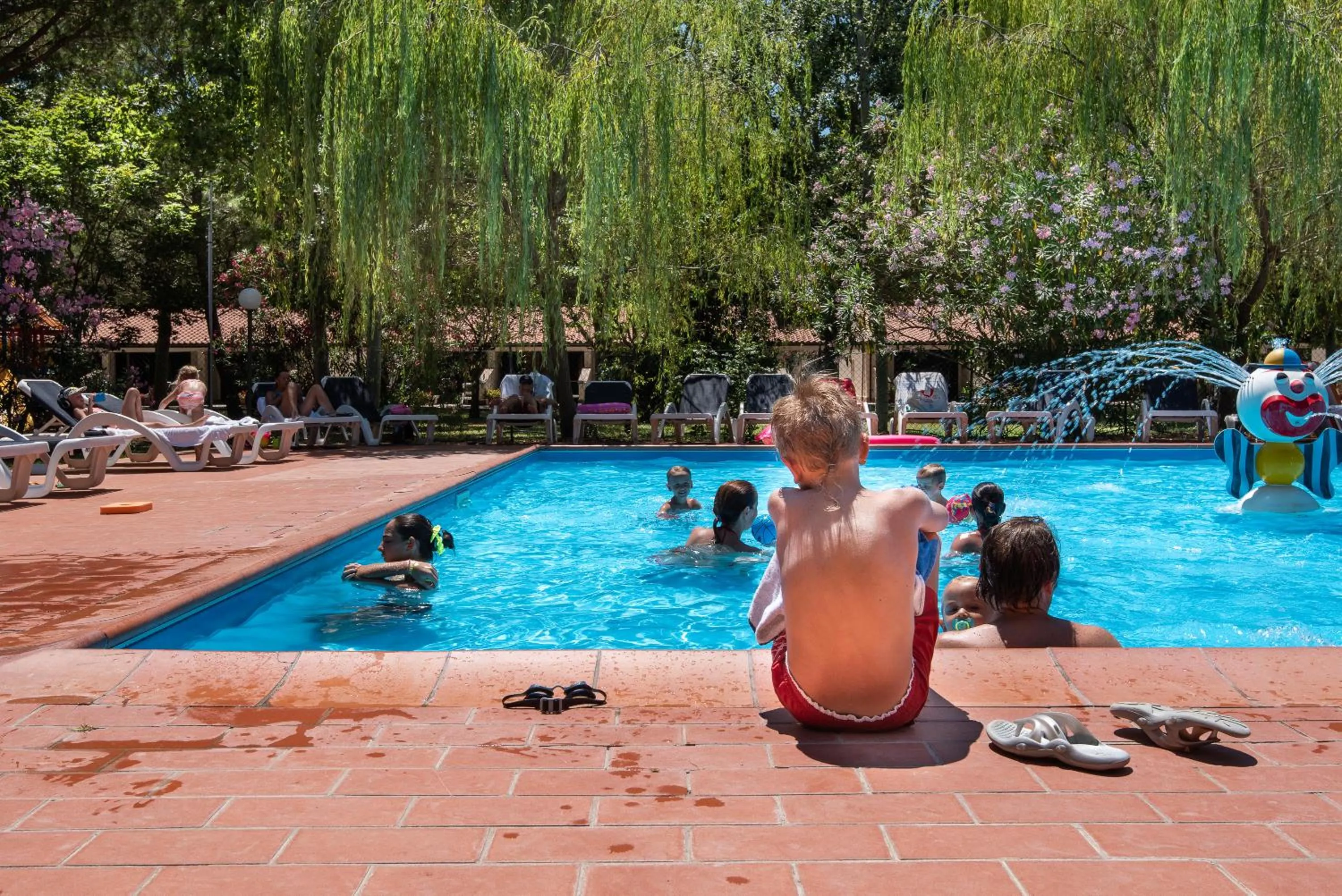 Swimming pool in Ghiacci Vecchi Residence
