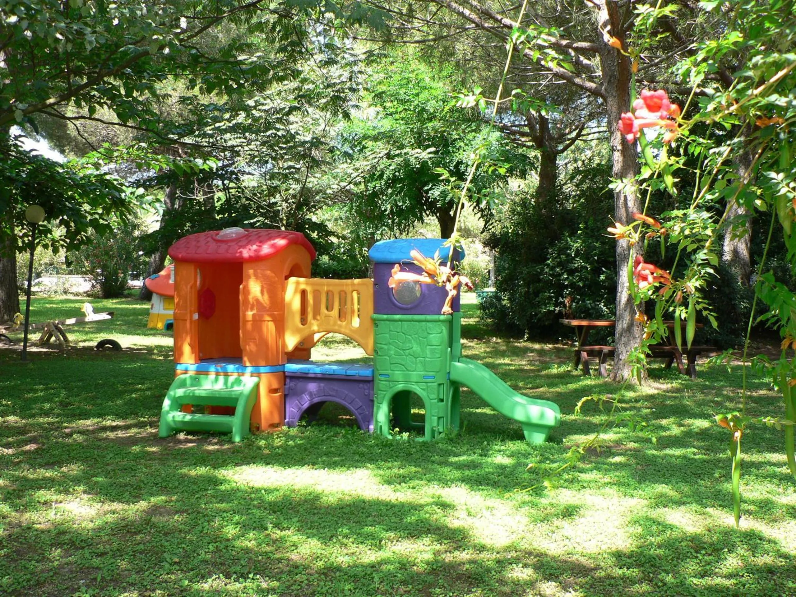 Children play ground in Ghiacci Vecchi Residence