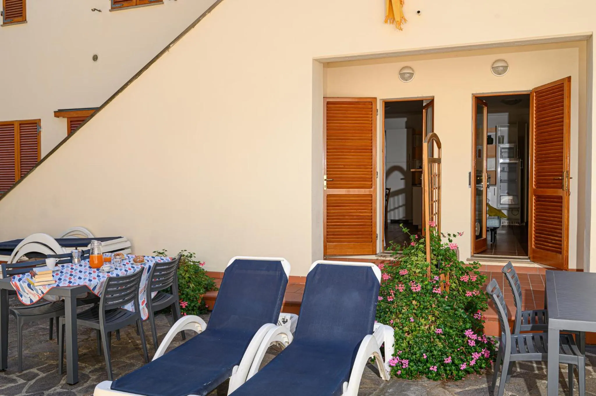 Property building in Ghiacci Vecchi Residence