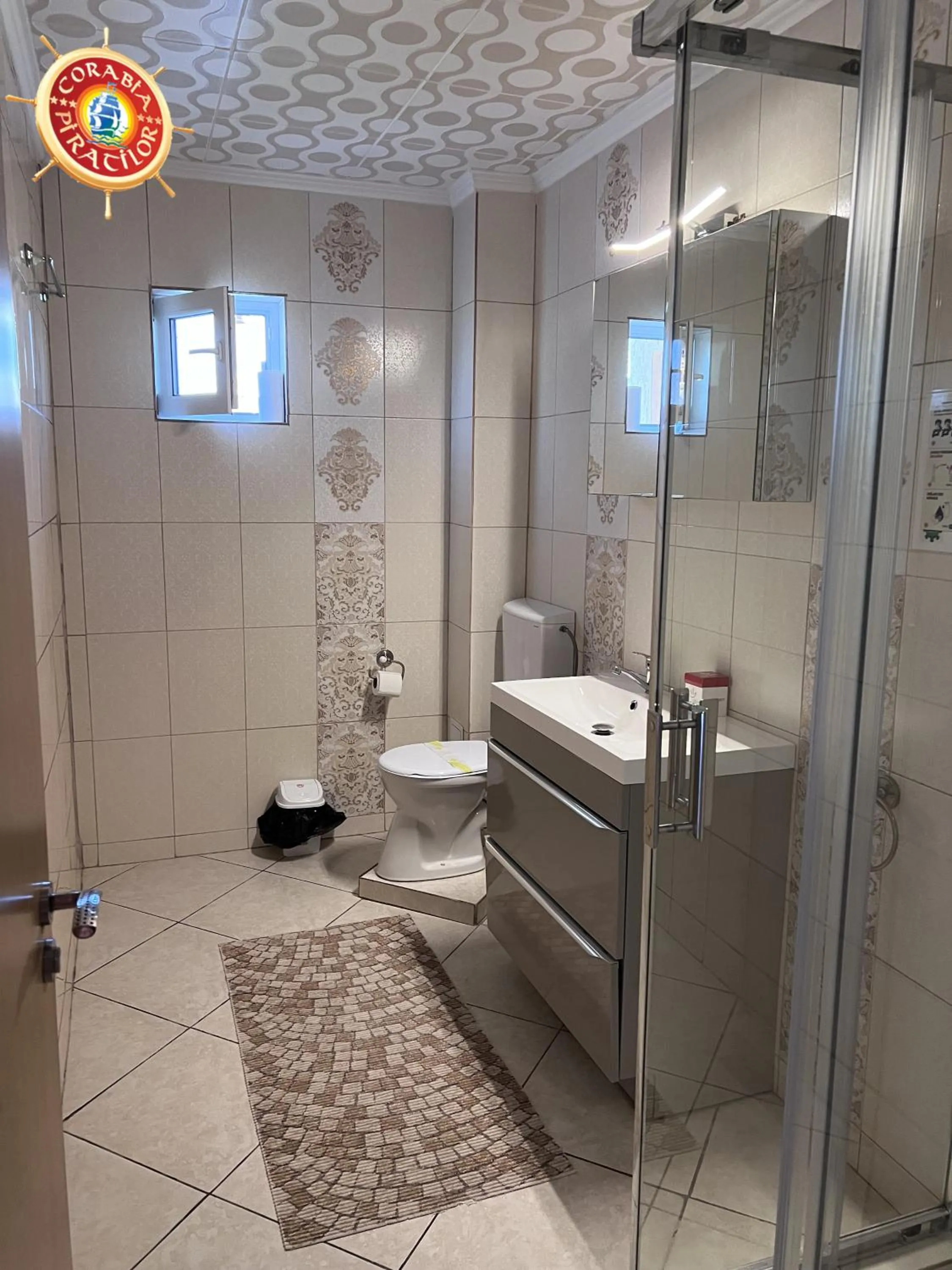 Toilet in Club de Vacanta Corabia Piratilor - Family Resort Mamaia Nord