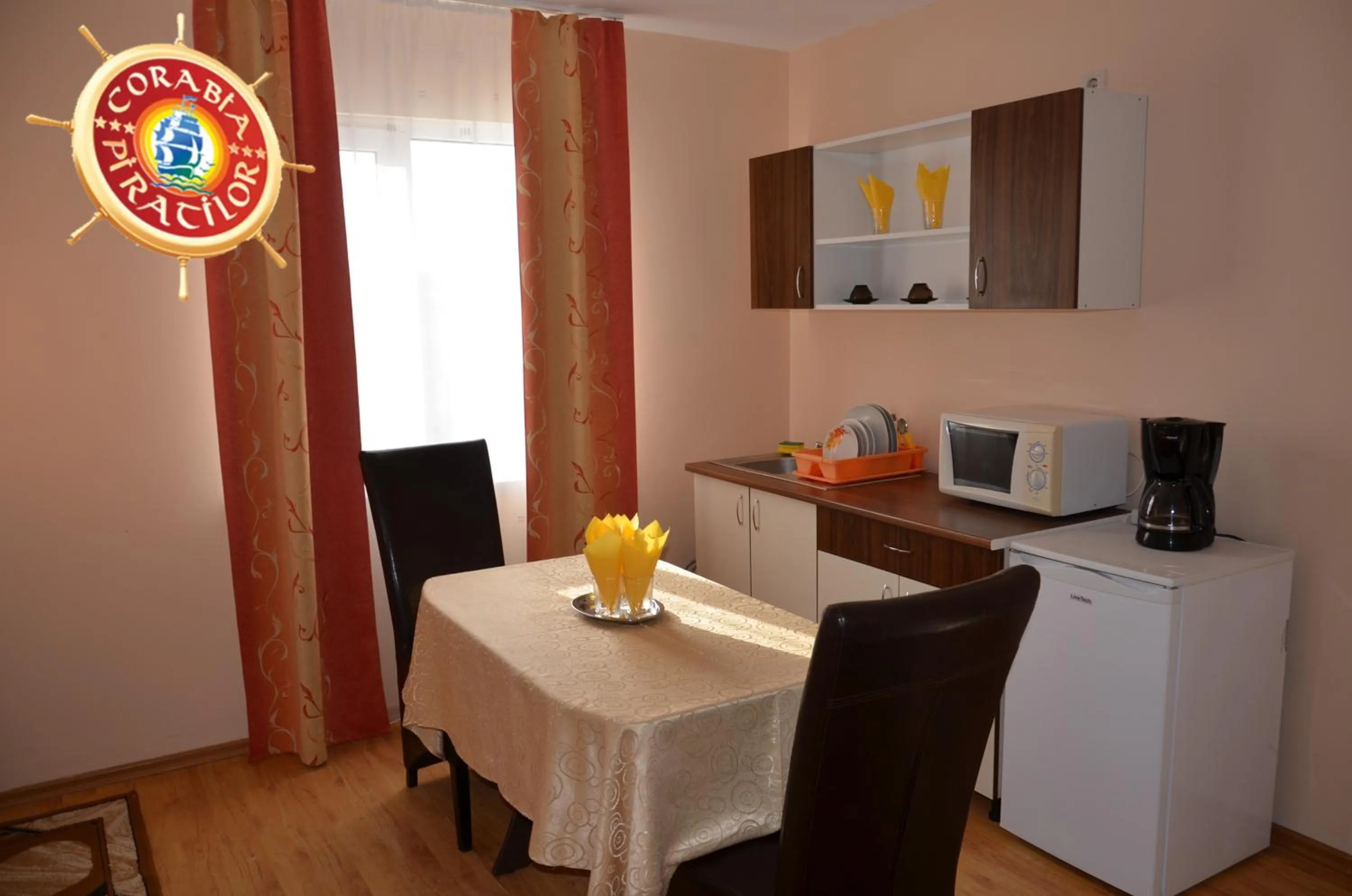 Kitchen or kitchenette in Club de Vacanta Corabia Piratilor - Family Resort Mamaia Nord