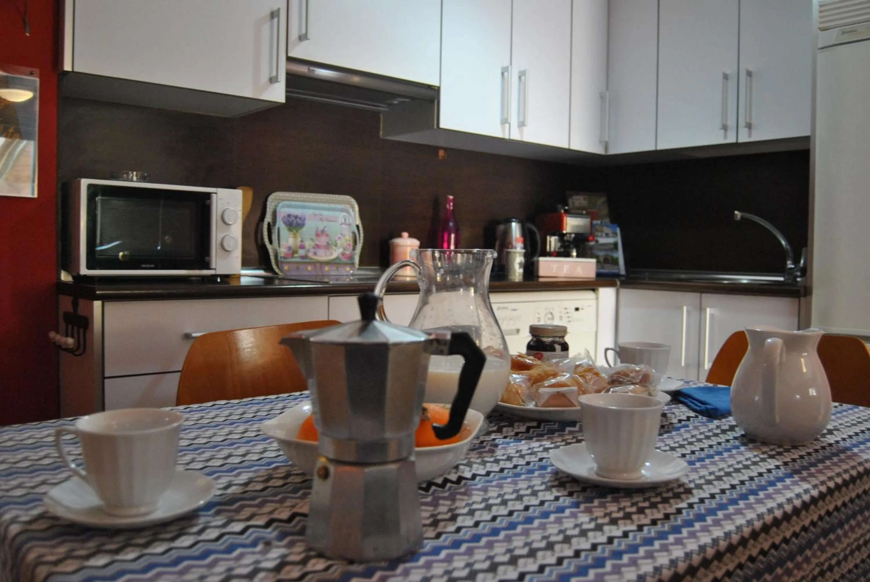 Kitchen or kitchenette in Apartahotel Rural CollaRubio Luxury