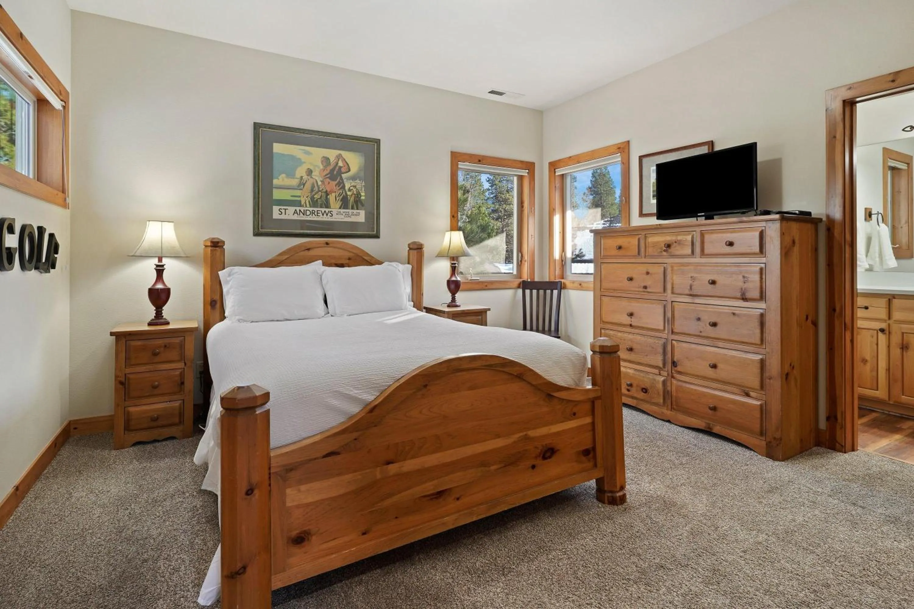 Bed in 11 Vine Maple