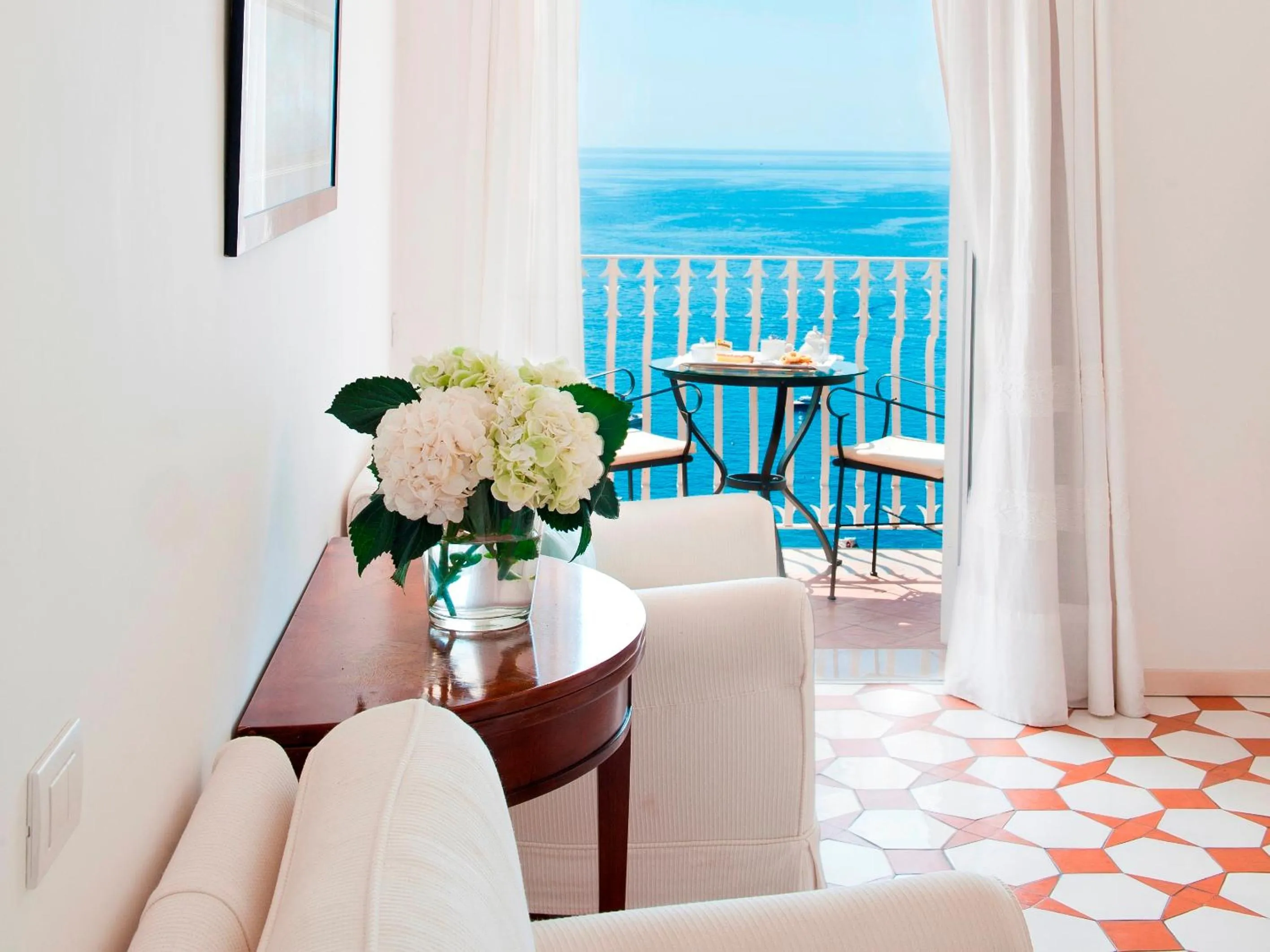 Living room in Hotel Marincanto