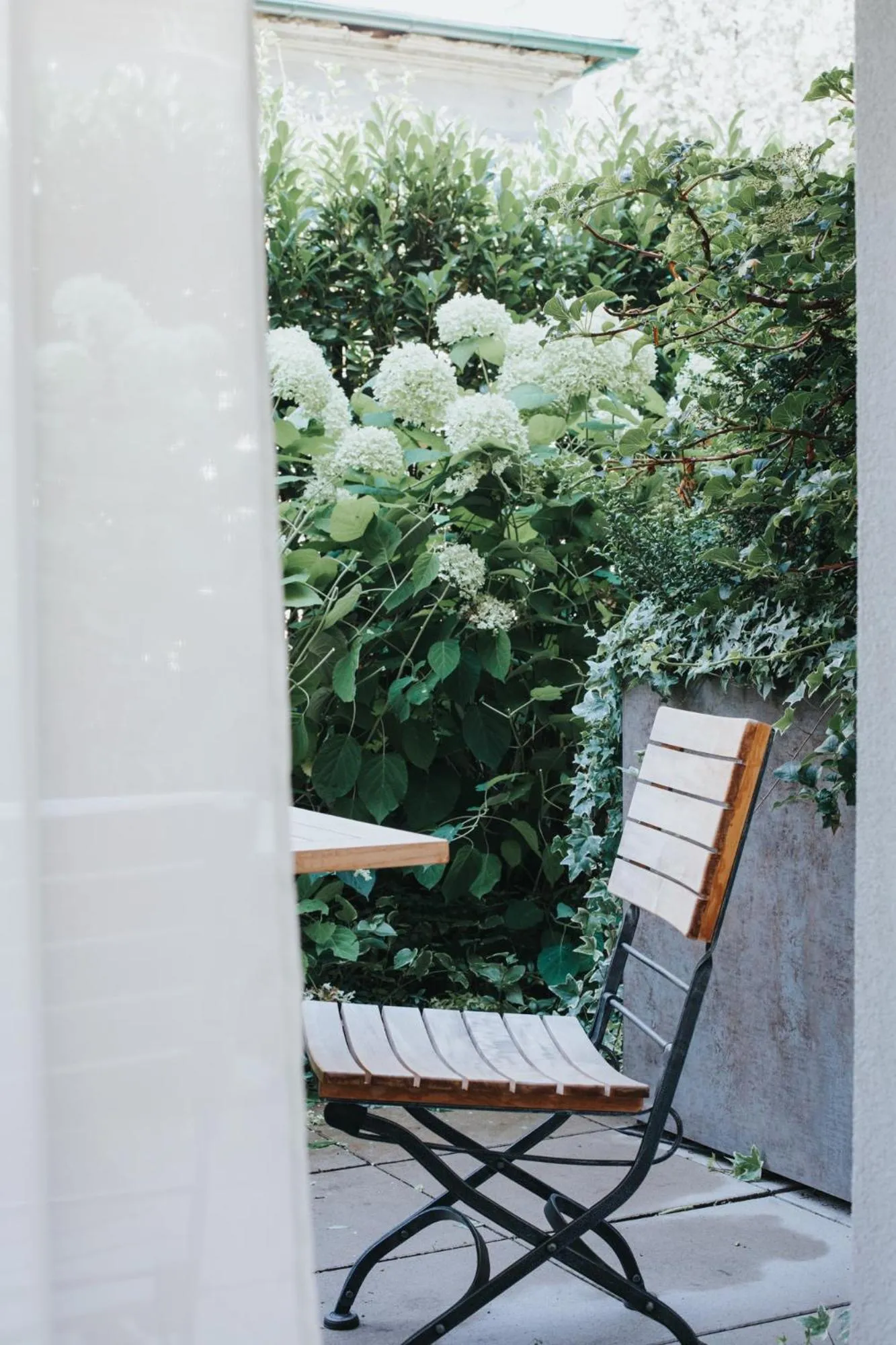 Balcony/Terrace in Parks 73 The Townhouse Hotel