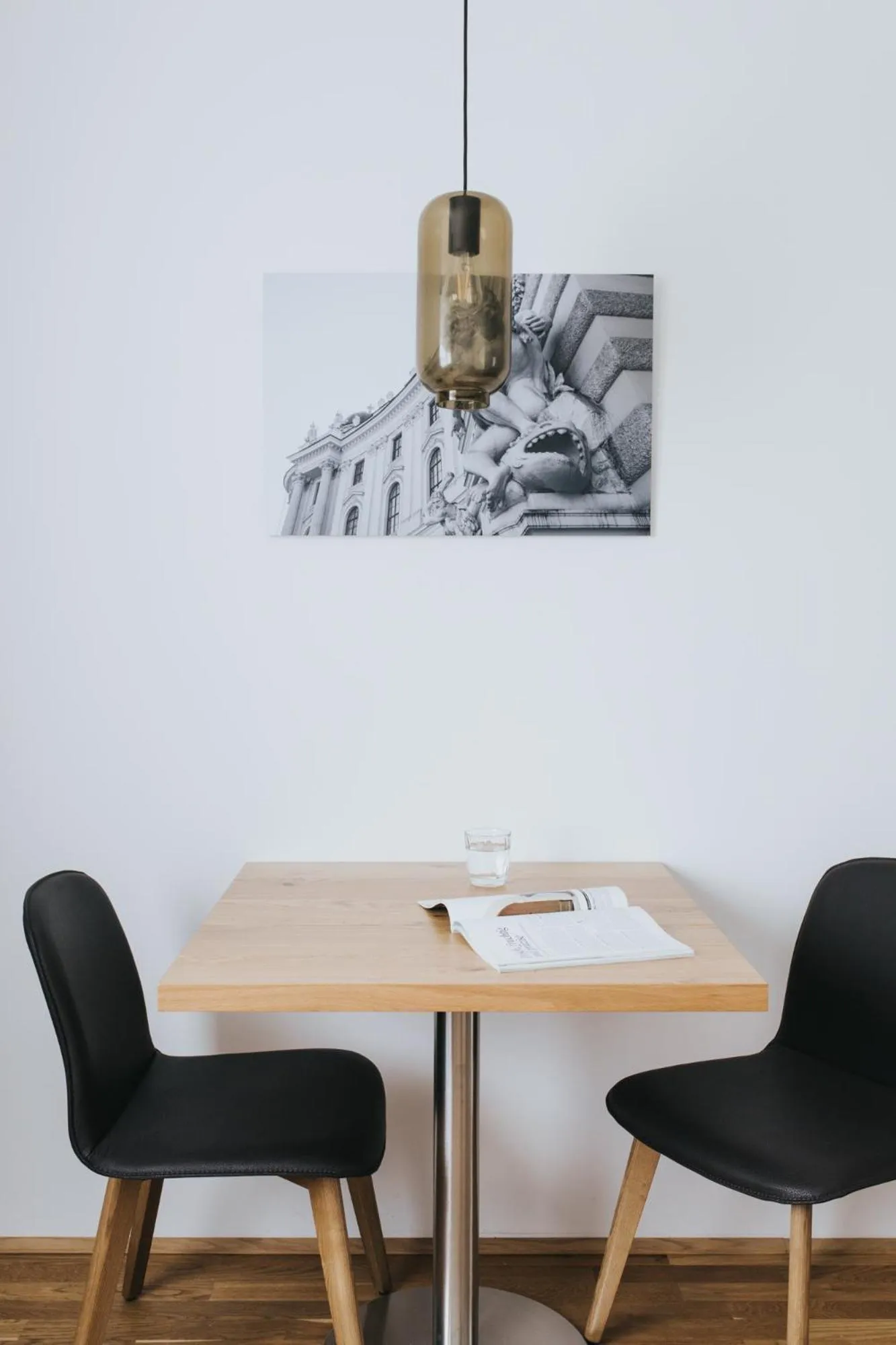 Dining area in Parks 73 The Townhouse Hotel