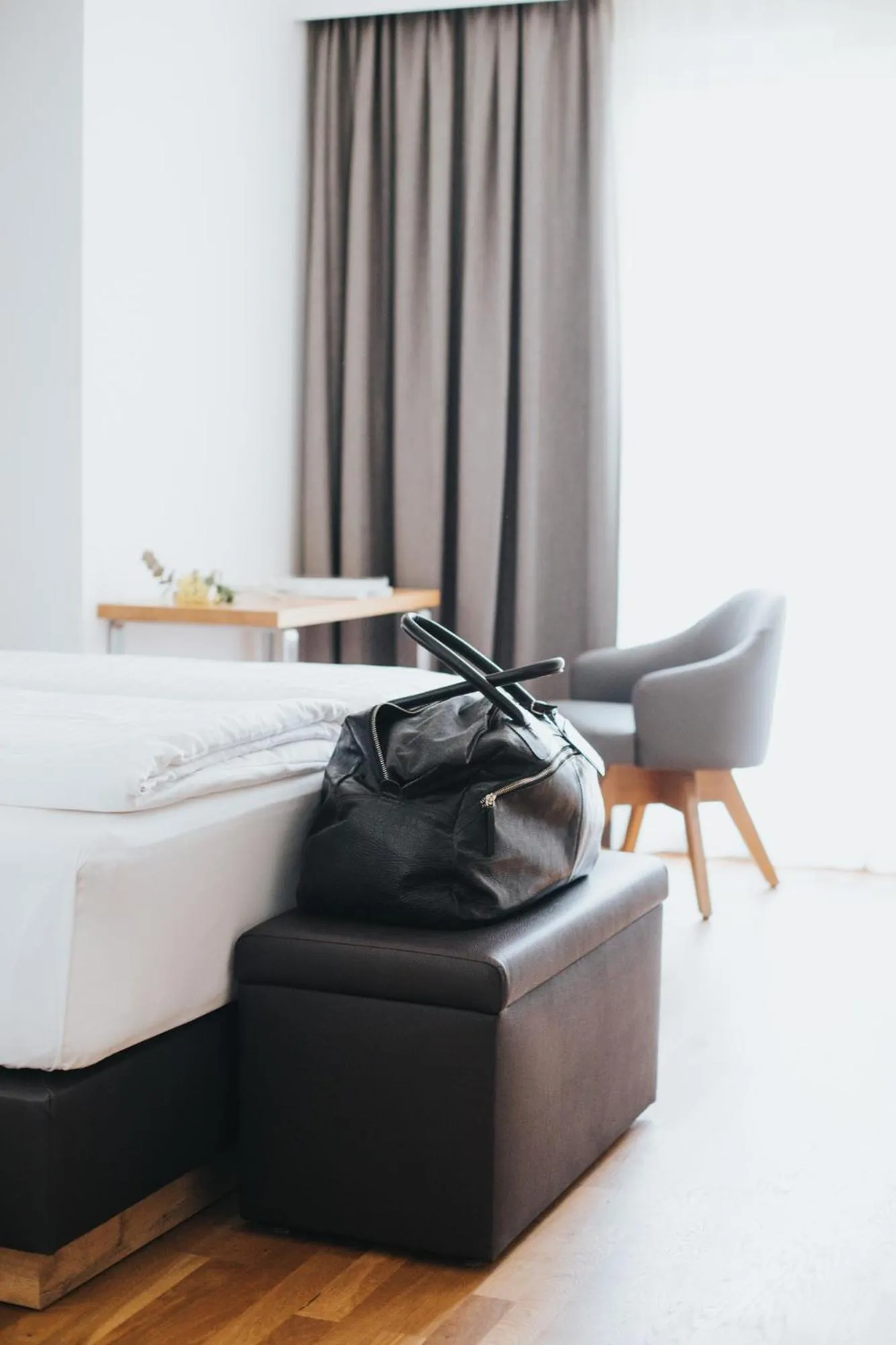 Photo of the whole room, Bed in Parks 73 The Townhouse Hotel