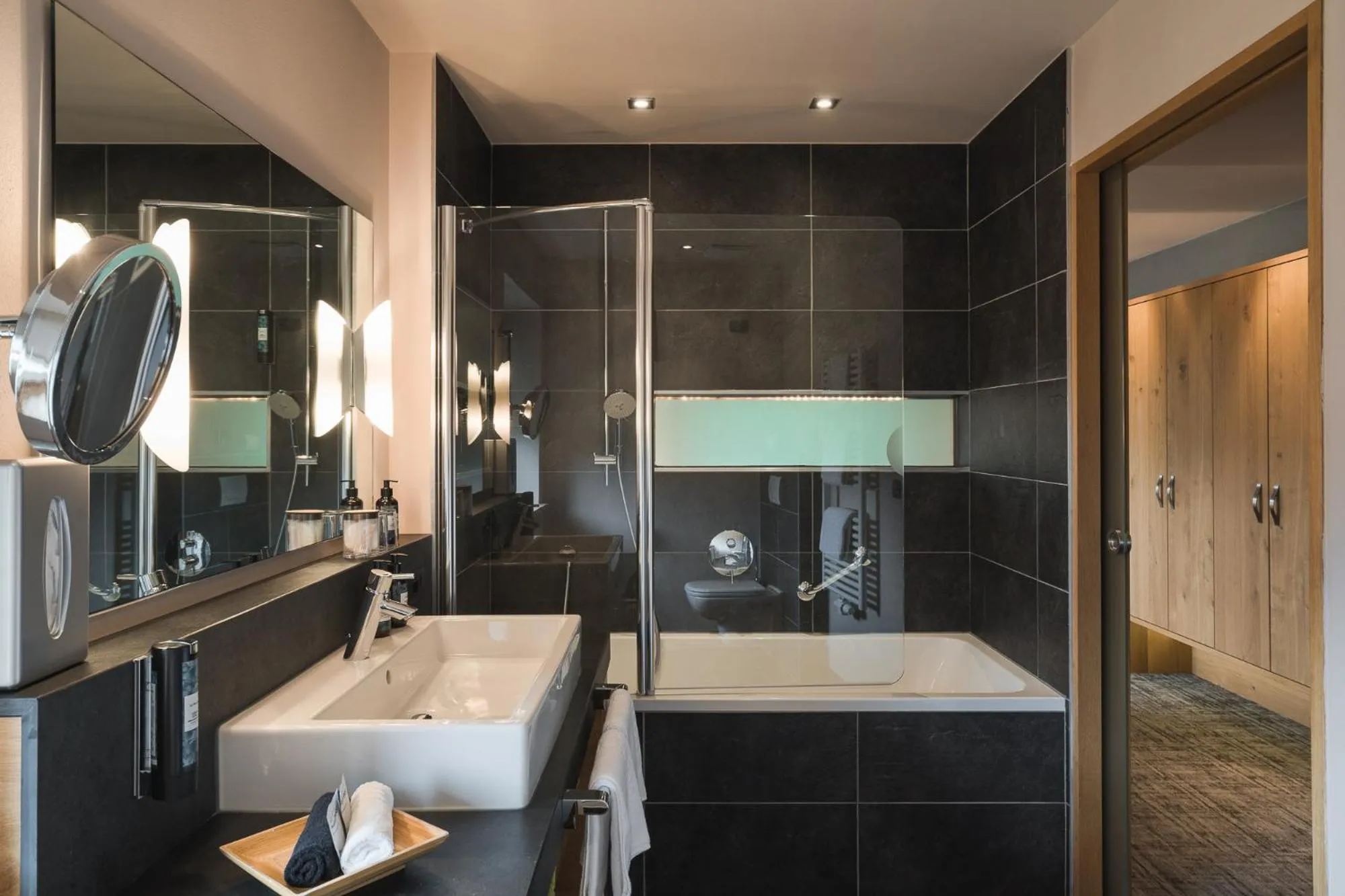 Bathroom in La Maiena Meran Resort