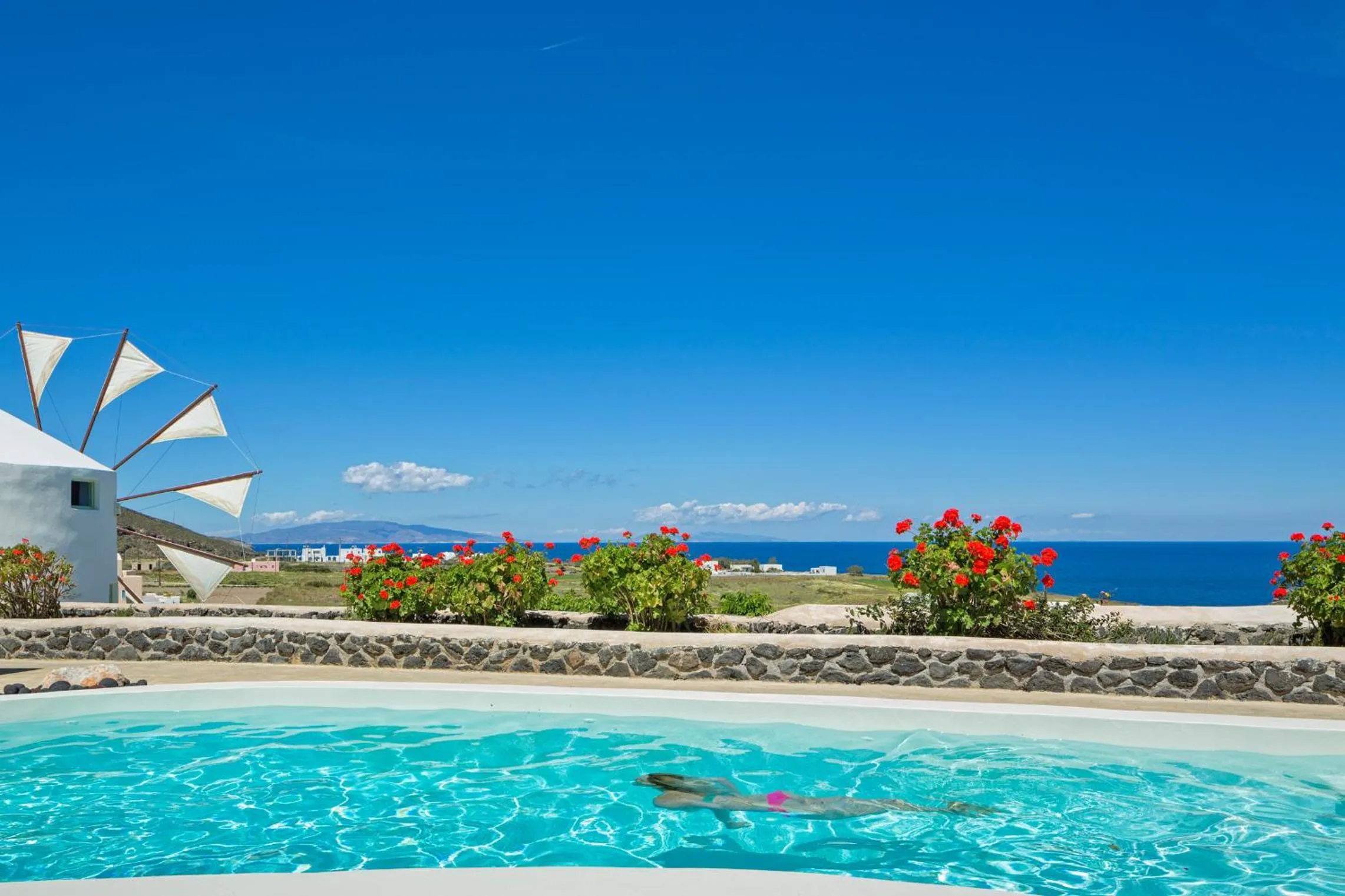Swimming pool in Windmill Villas