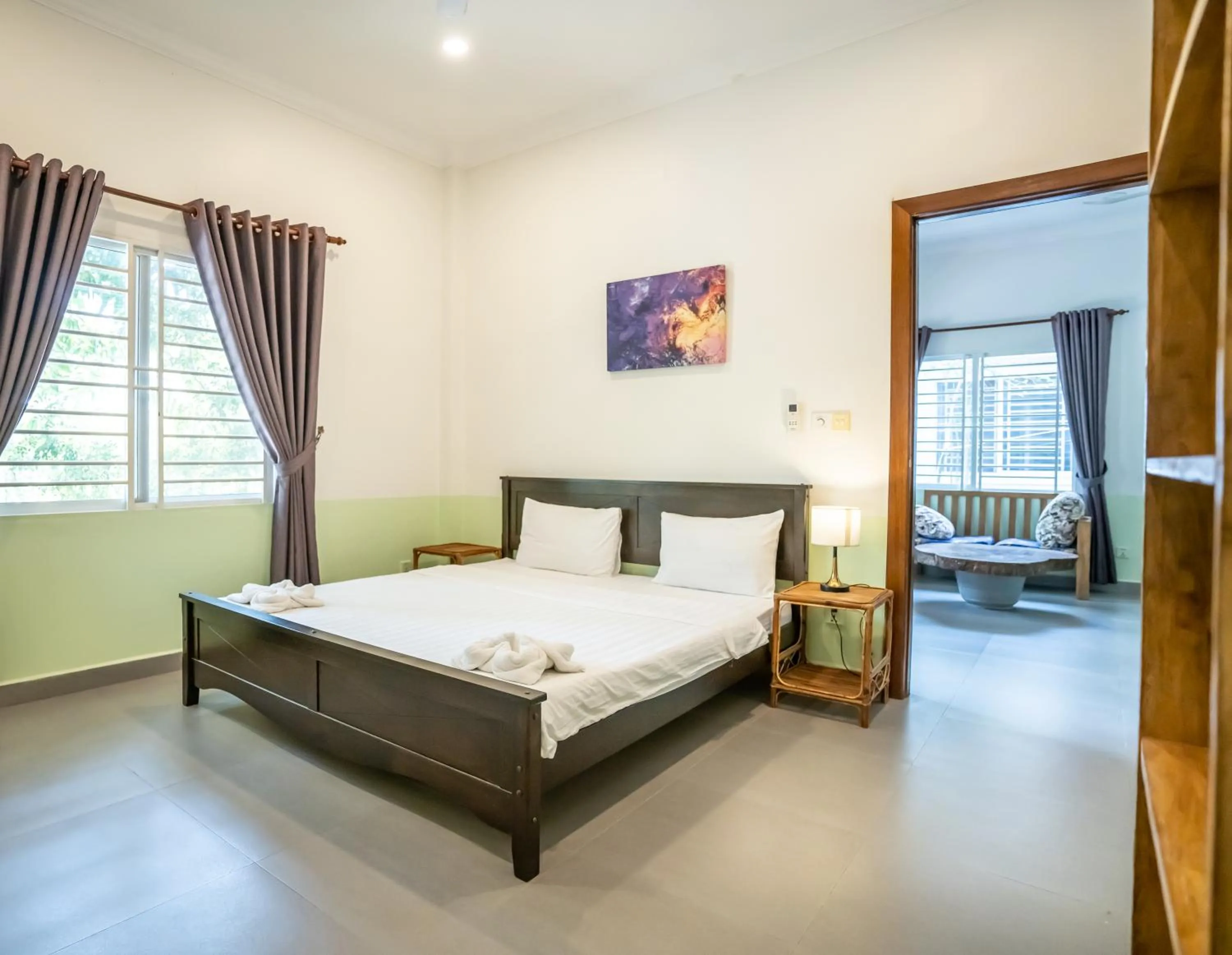 Bedroom, Bed in Sanssouci Kep