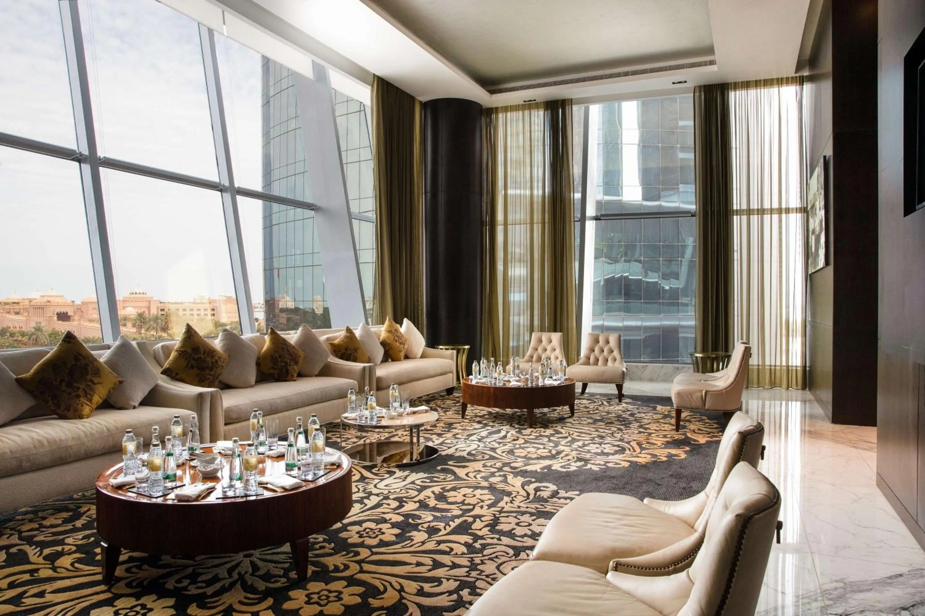Meeting/conference room in Conrad Abu Dhabi Etihad Towers