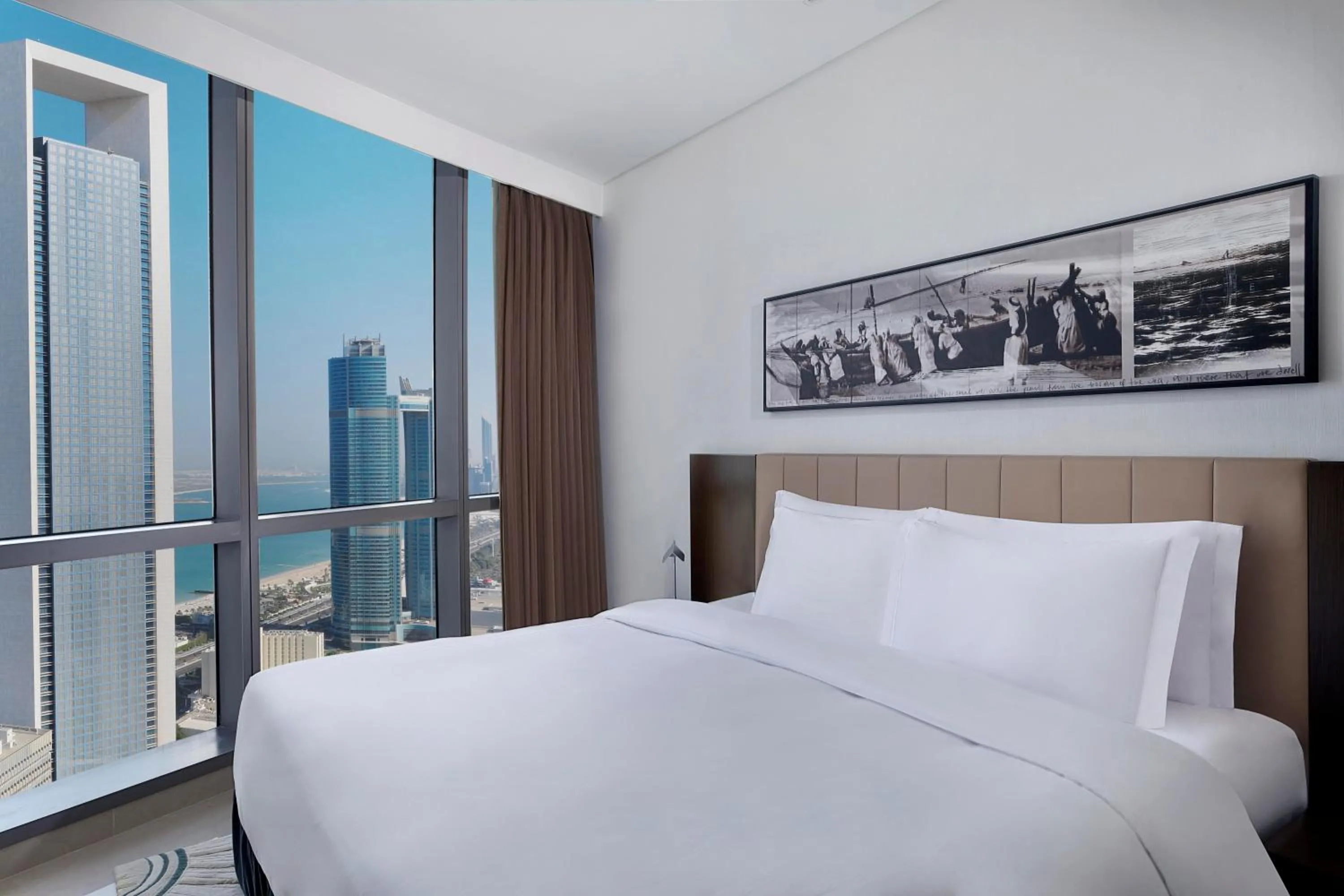 Bedroom, Bed in Conrad Abu Dhabi Etihad Towers