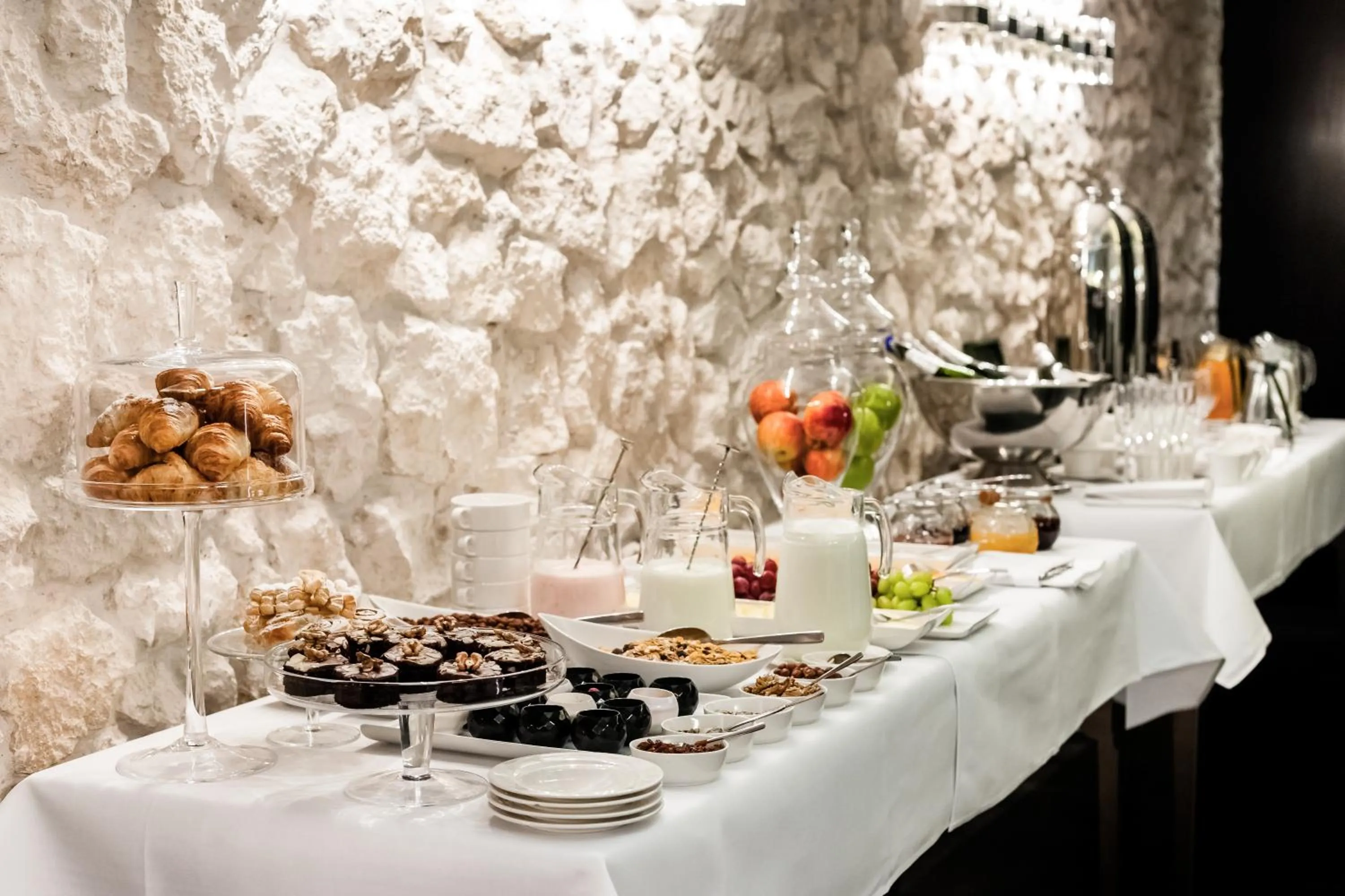 Buffet breakfast in Queen Boutique Hotel