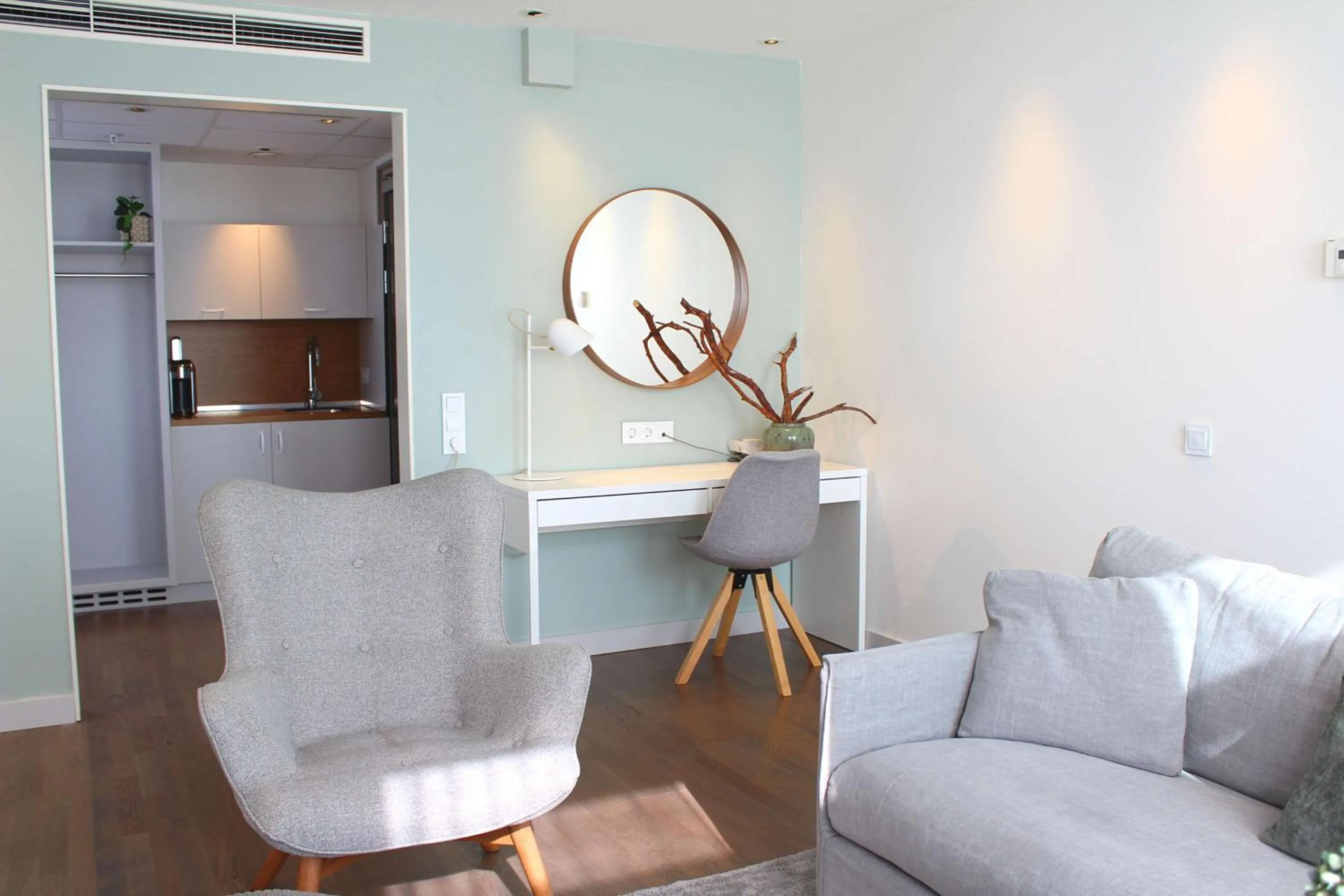 Photo of the whole room in Best Western Plus Sthlm Bromma