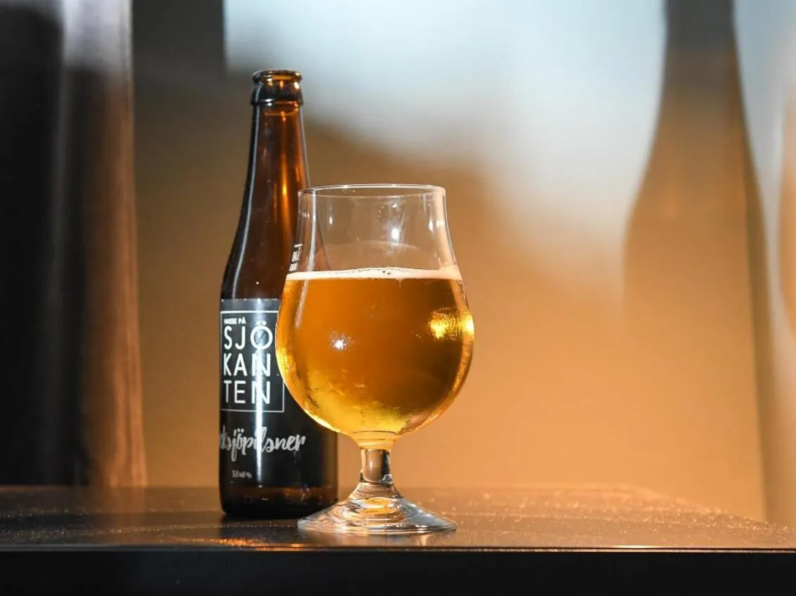 Hasse på Sjökanten Hotell & Restaurang