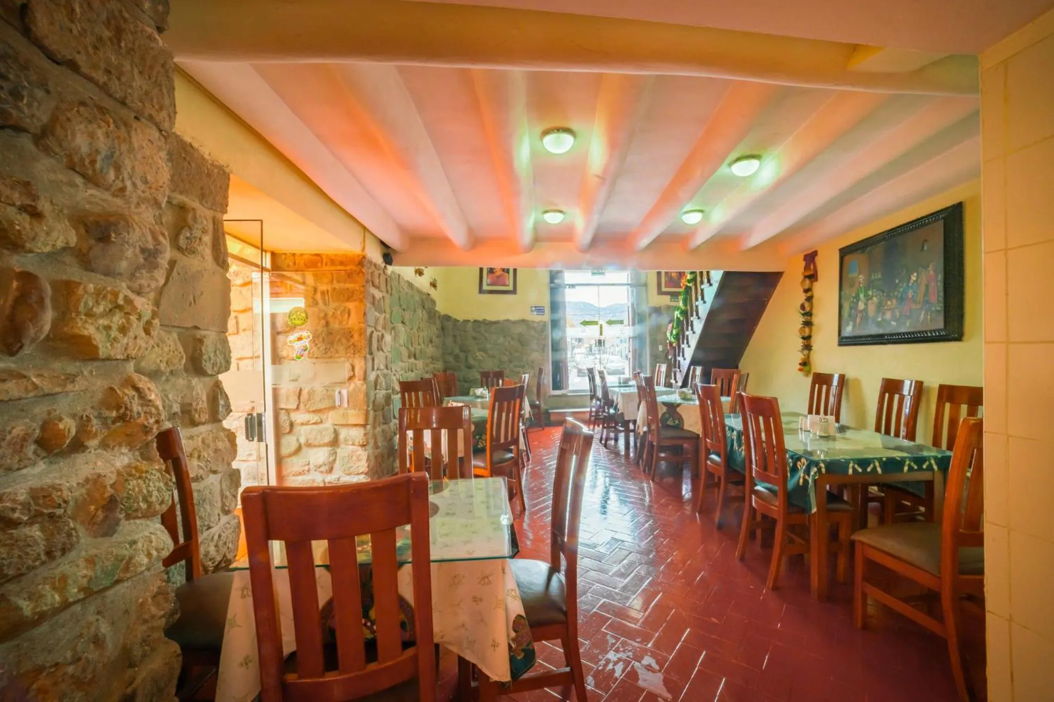 Restaurant/places to eat in Siete Ventanas