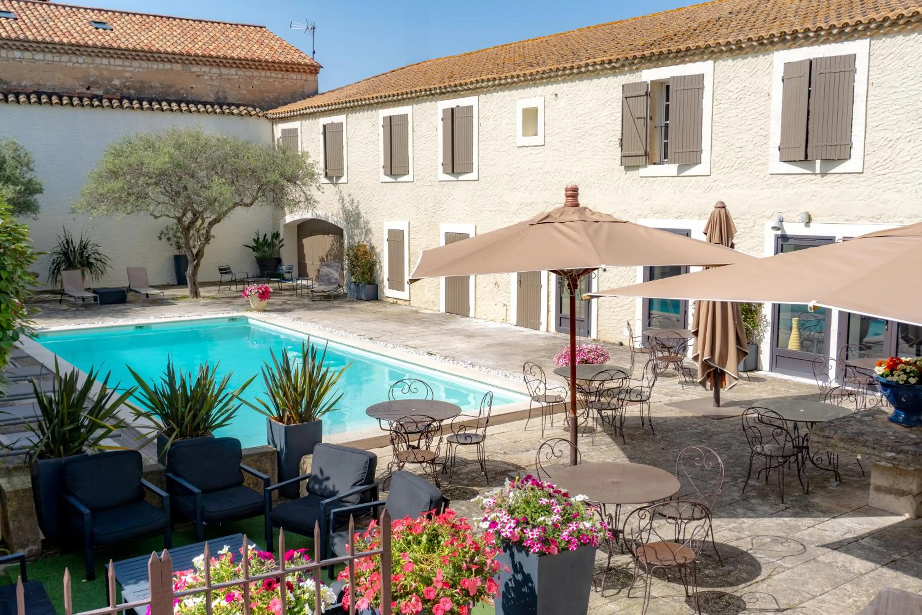 Hôtel Les Magnanarelles