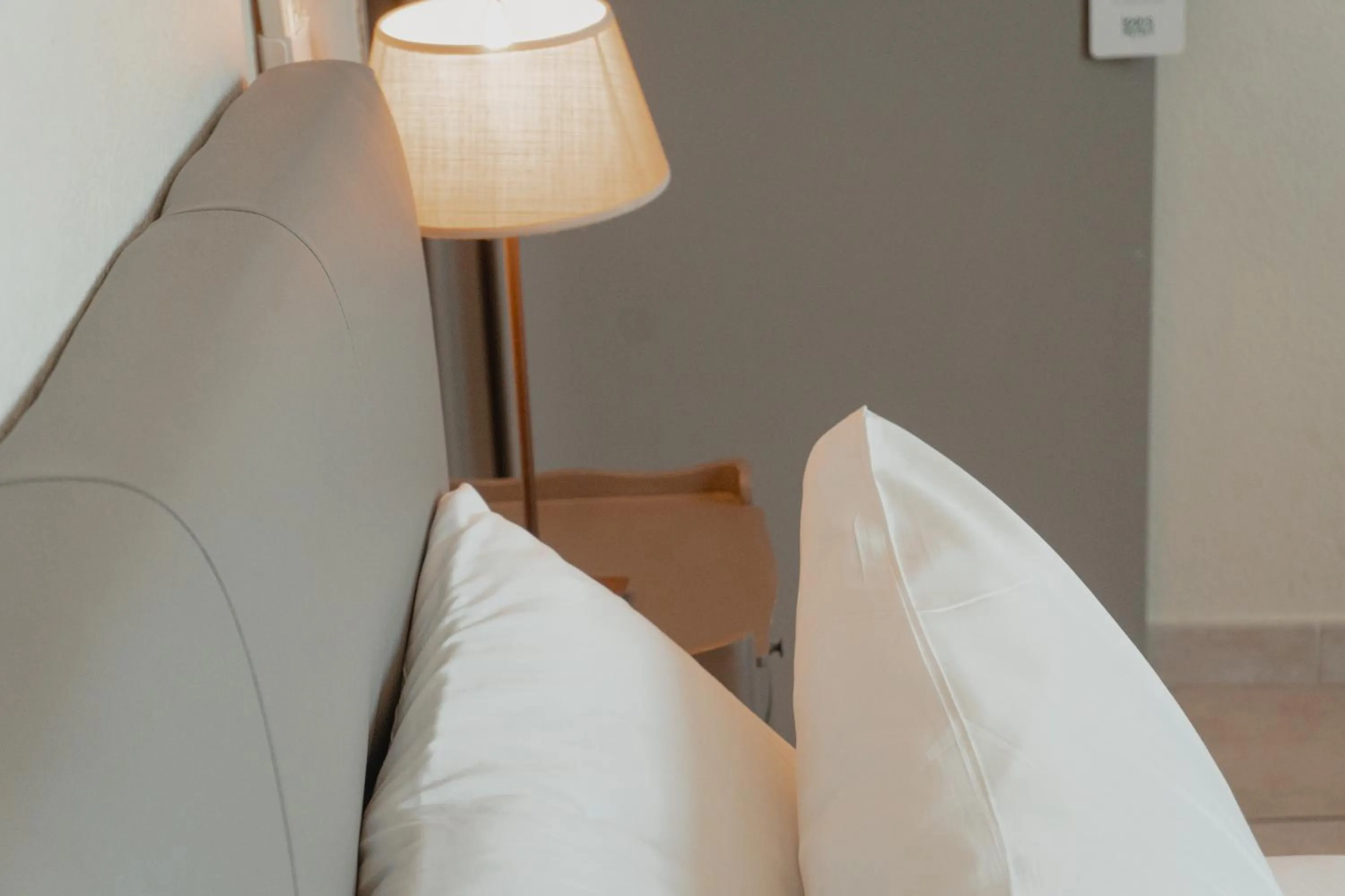 Bed in Hôtel Les Magnanarelles