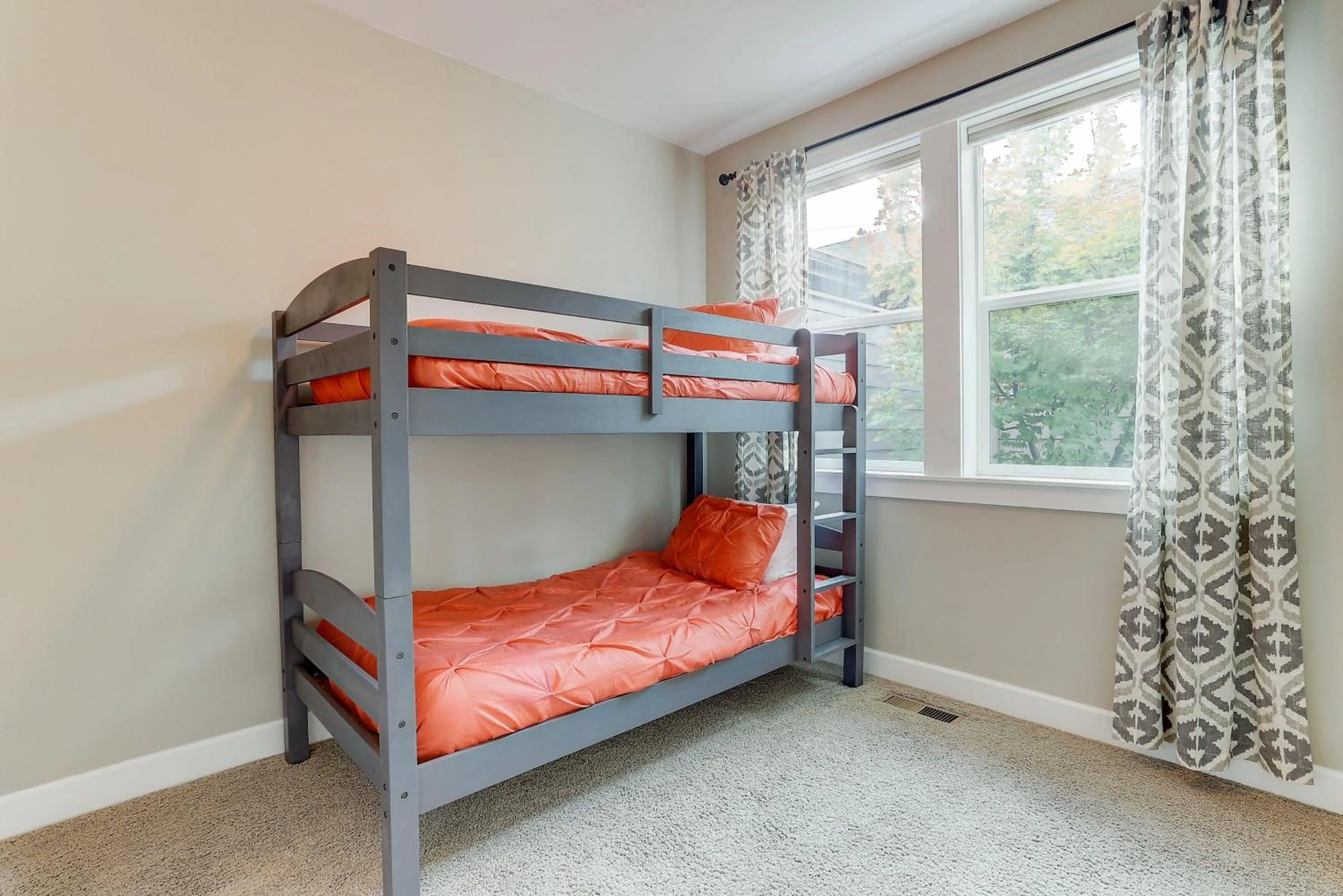 Bed in Vantage Point