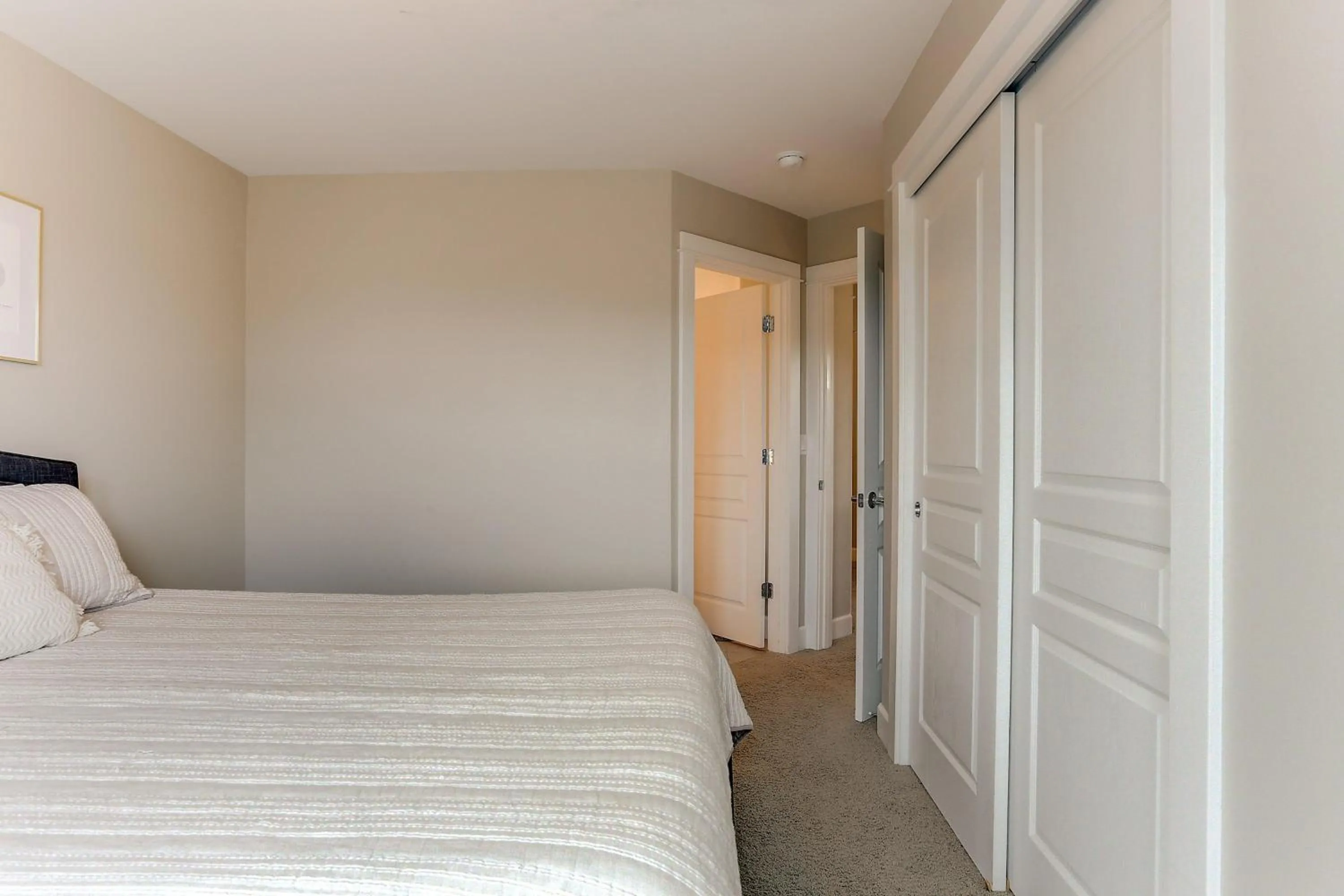 Bed in Vantage Point