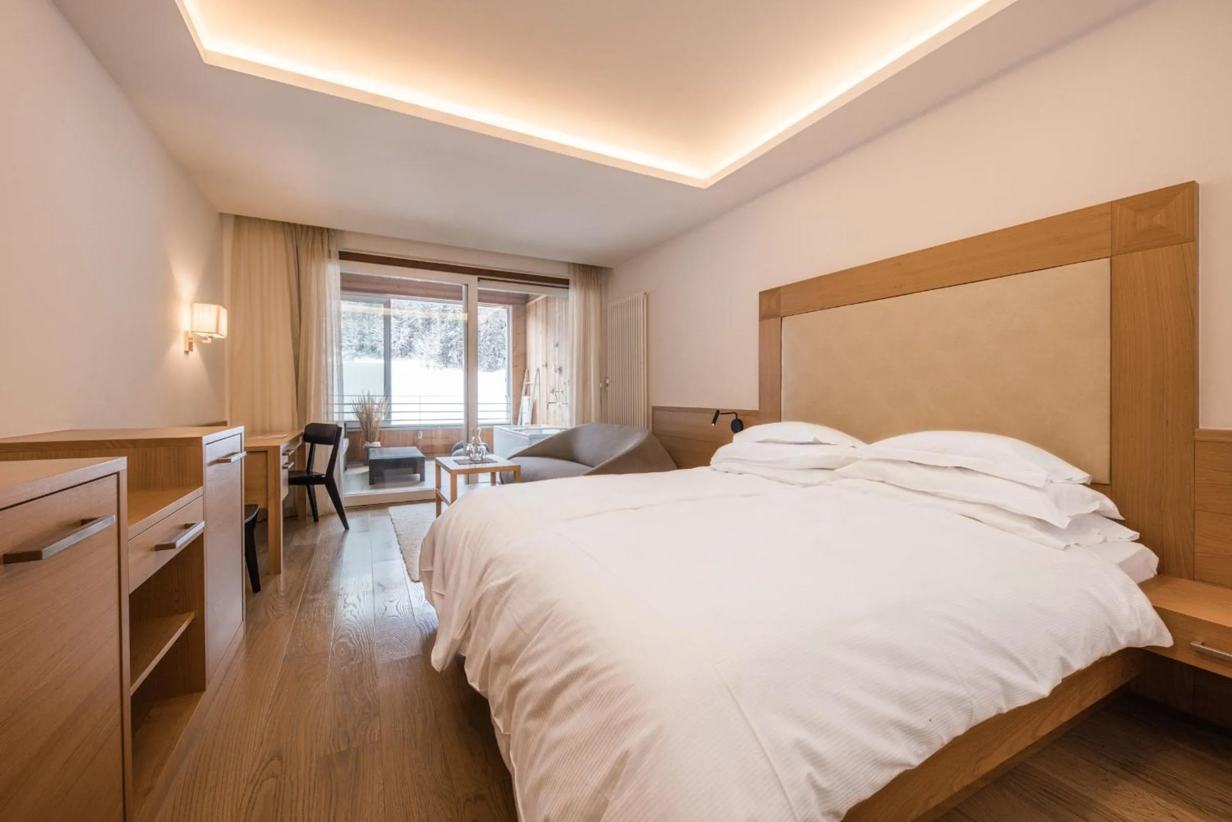 Photo of the whole room, Bed in Hotel Petrus