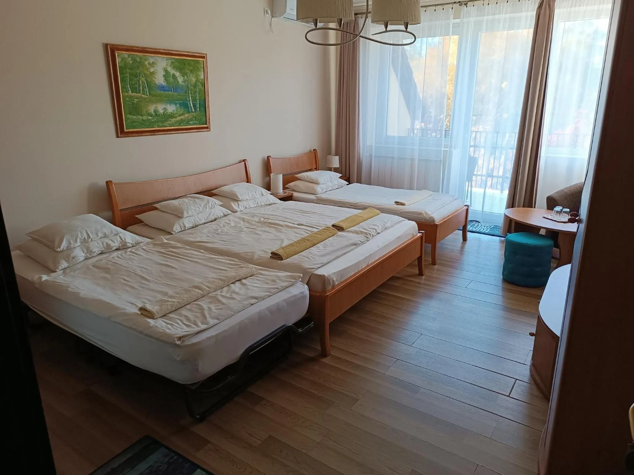 Bed in Szilvia Panzió Gyomaendrőd